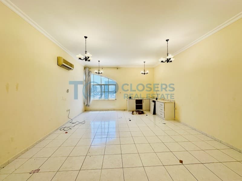 4 Master Br Private Villa | Near to Schools | Yard - Image 4