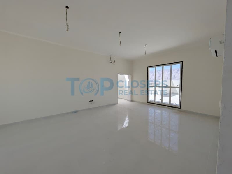 Brand new villa | Private Entrance Yard | Balcony - Image 4