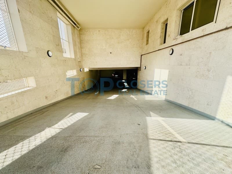 Listing Image 16