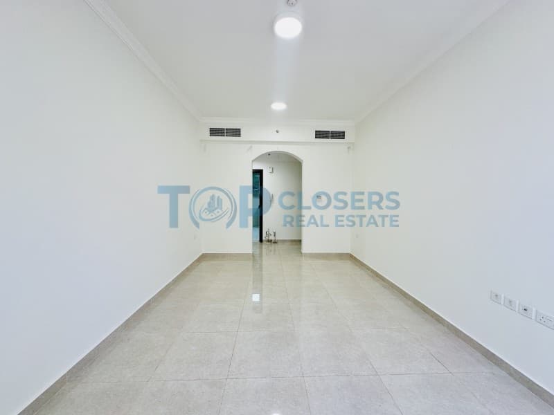 Well Maintained | 3 Master Br | Sunny and Bright - Image 1
