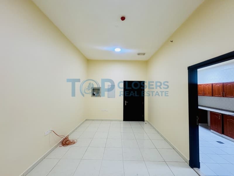 Ground Floor | Spacious | Built In Wardrobe | 2 Bhk - Image 2