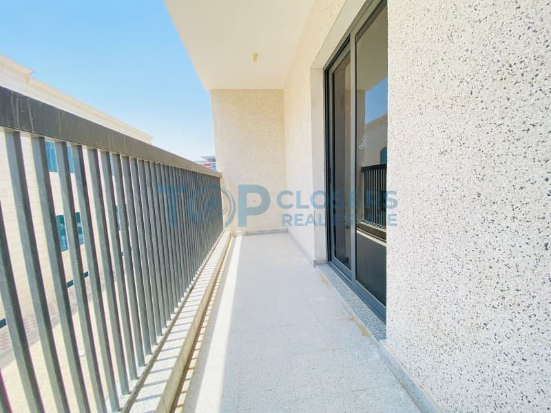 Luxurious Studio | Balcony | Near Al Ain Hospital - Image 1