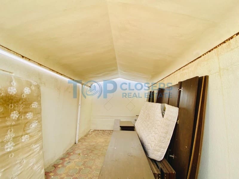 Listing Image 16