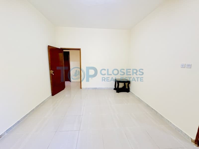 Neat N Clean | Balcony | Maid Room | Spacious - Image 3
