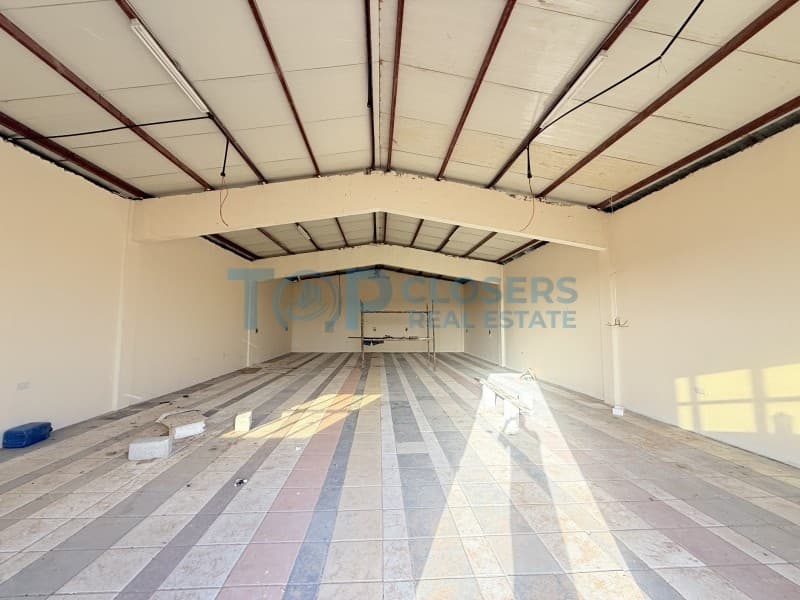 3 Warehouse | Size 40000sqf | Large Land - Image 3