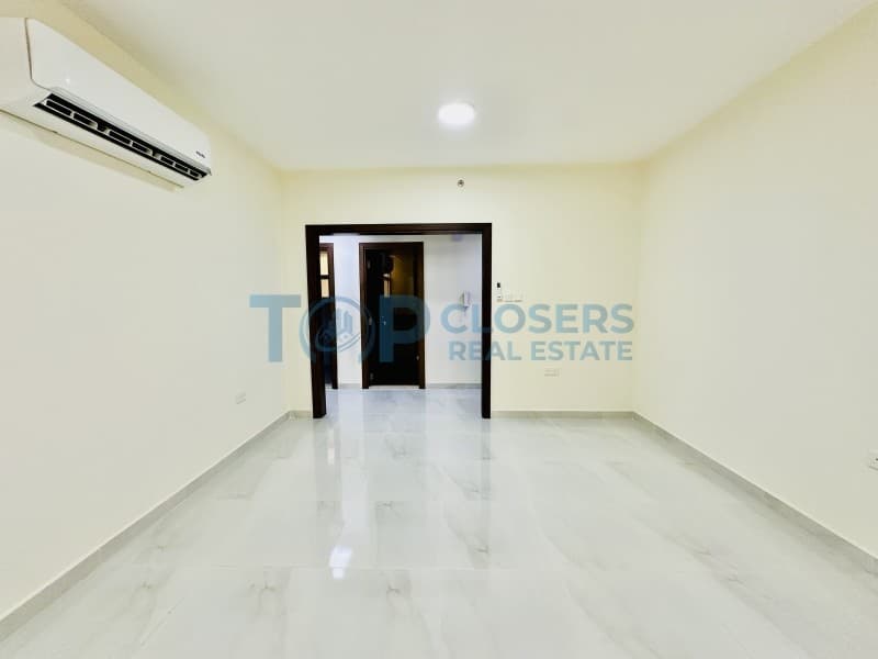 Modern 2 Br | Ready to Move | Prime Location - Image 1