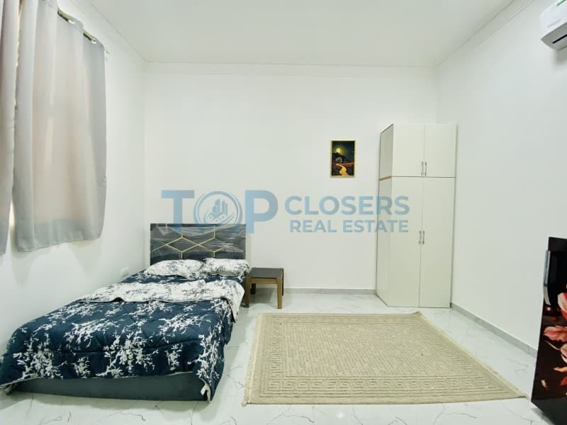 Monthly Studio| Near To Mall| Include Utilities - Image 3