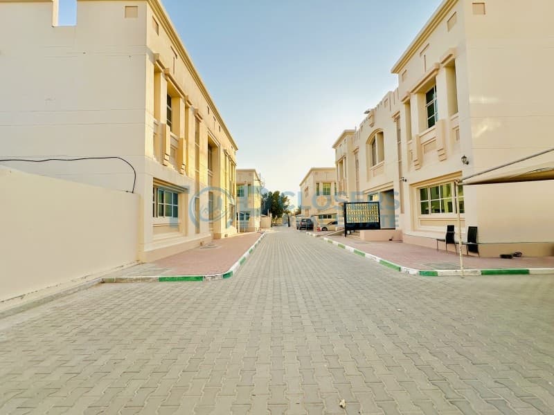 5 Master Br Compound Villa | Near Towayya Park - Image 3