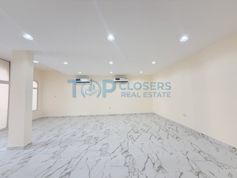 Huge Land Area|Driver Room | Private Entrance - Image 4