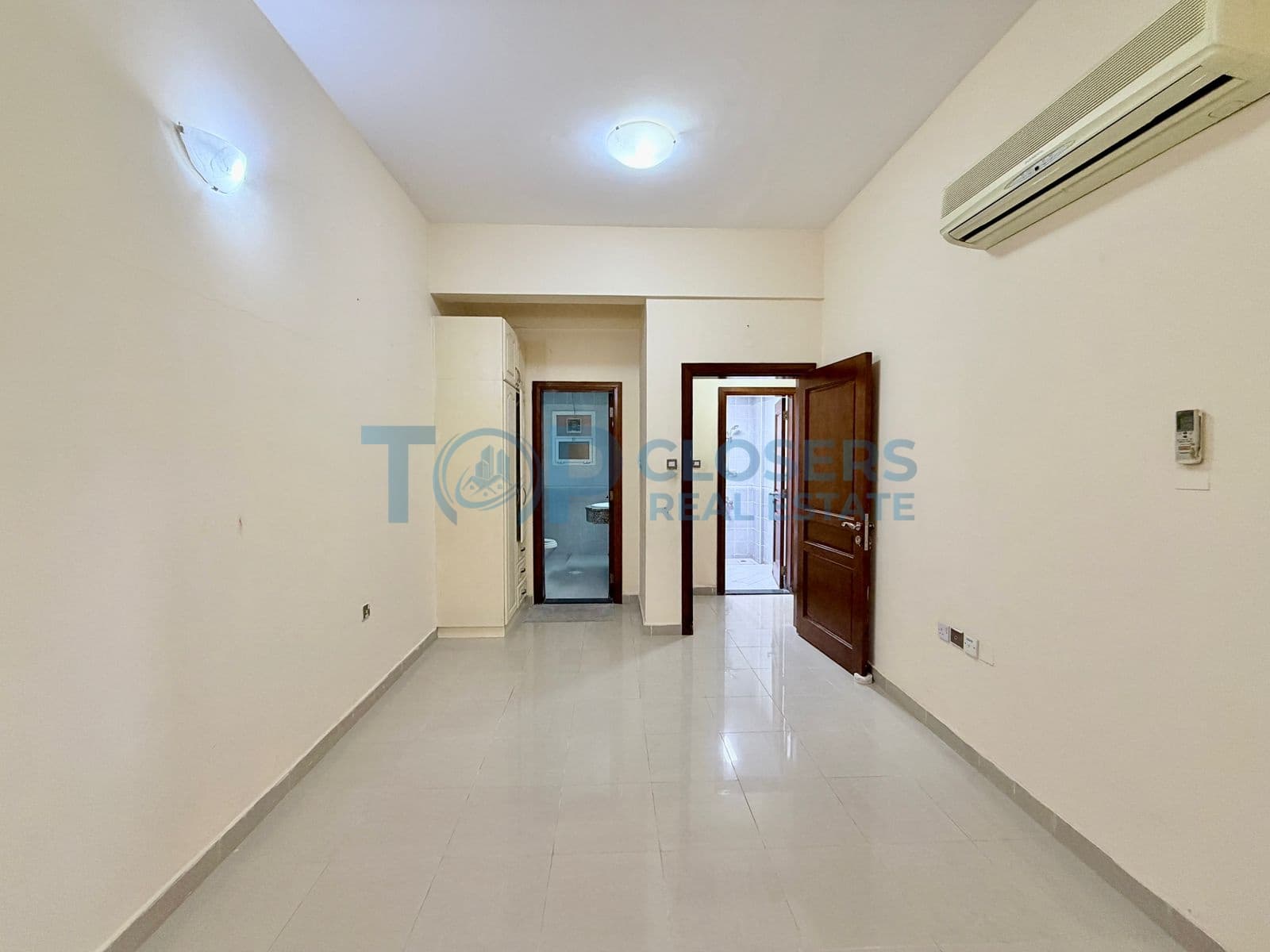Neat N Clean 2Br | Balcony | Near Dewan Roundabout - Image 4