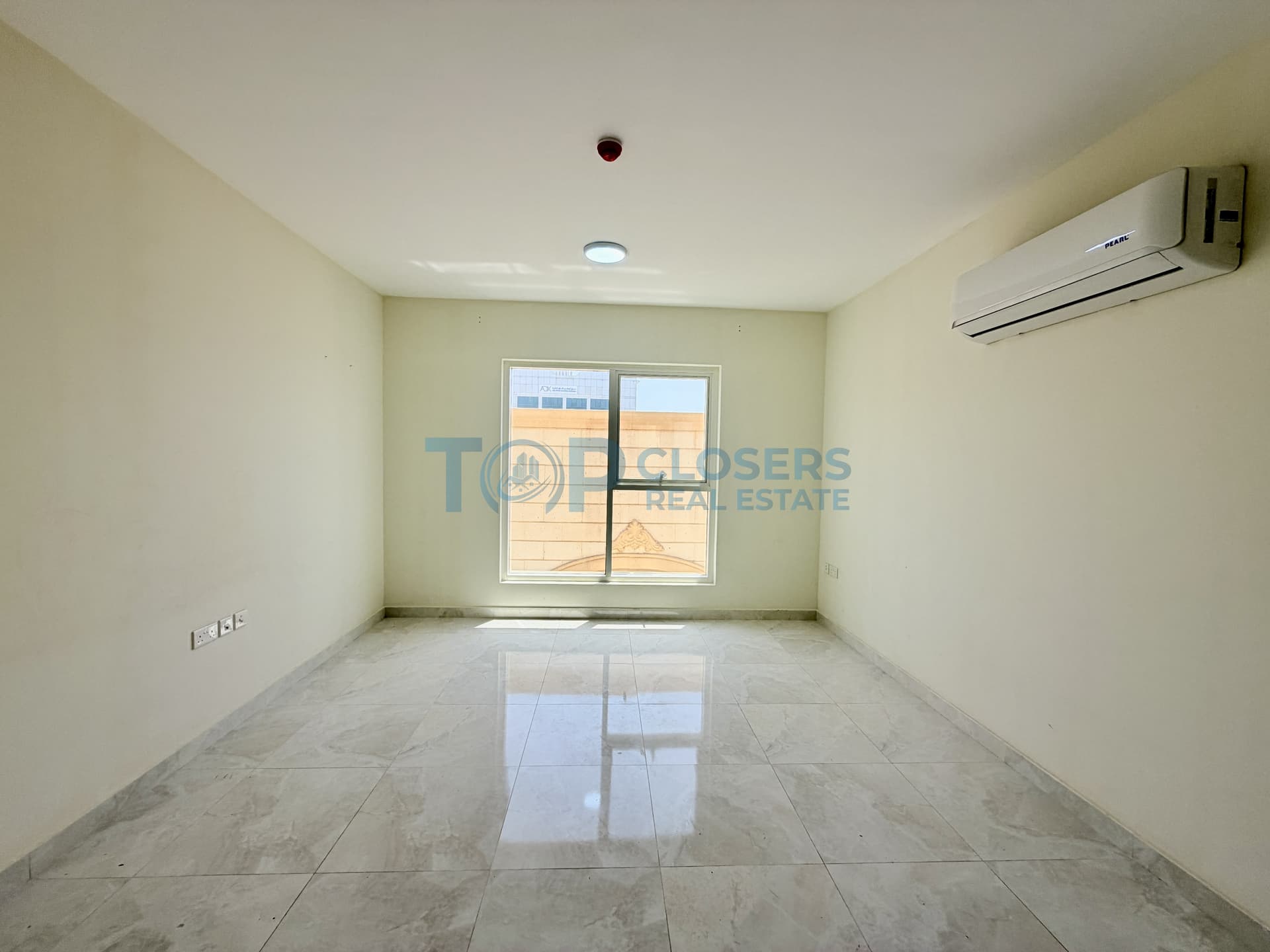 Neat n Clean 2 Master Br | Prime Location | Elevator - Image 1