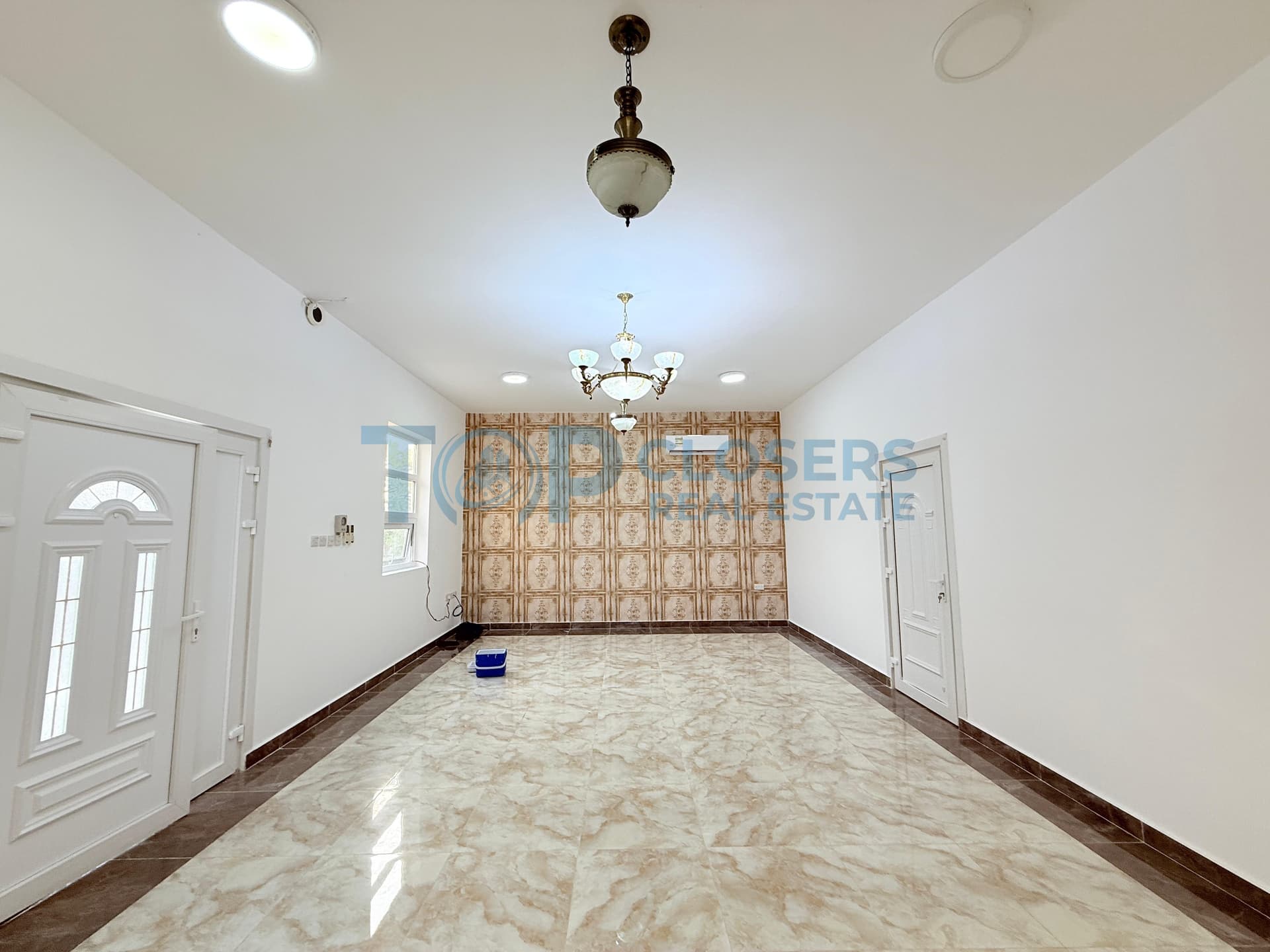 Compound Villa | Private Yard | 2 Car Parking - Image 3