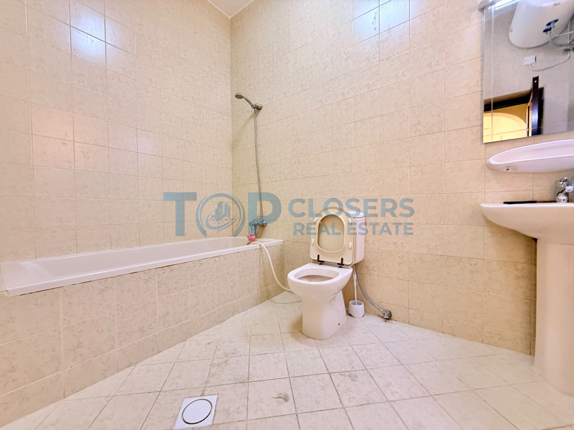 Listing Image 16