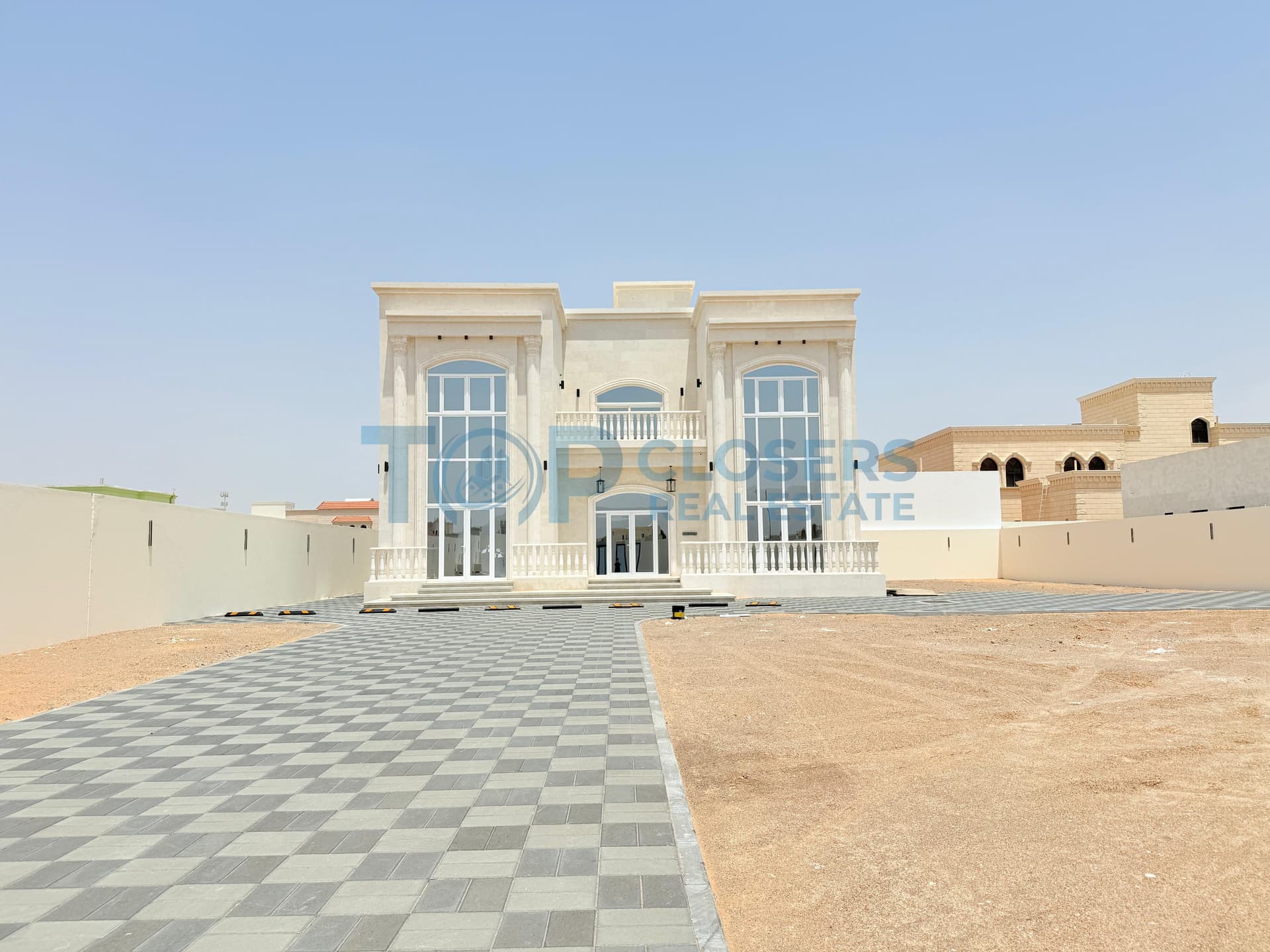 New Villa 5 Masters Br | Big Yard | Prime location - Image 1