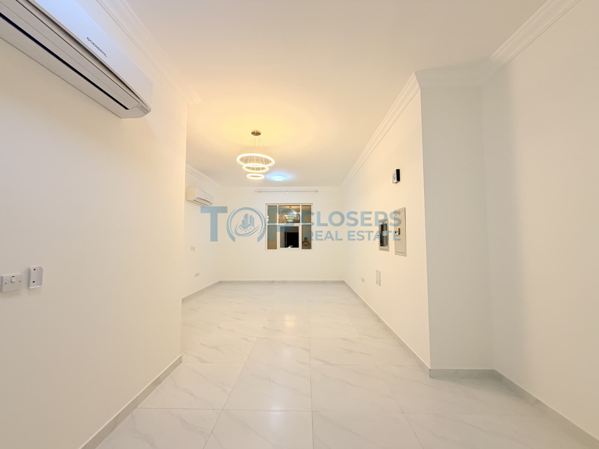 New Flat | Ready to Move In | Covered Parking - Image 3