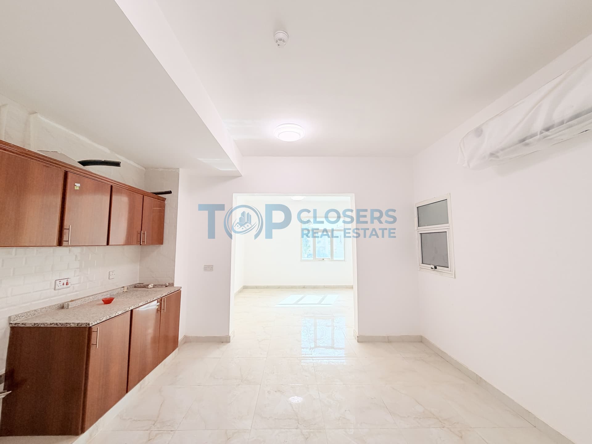 Brand New | Near to Mall|4 Payments |Free Parking - Image 1