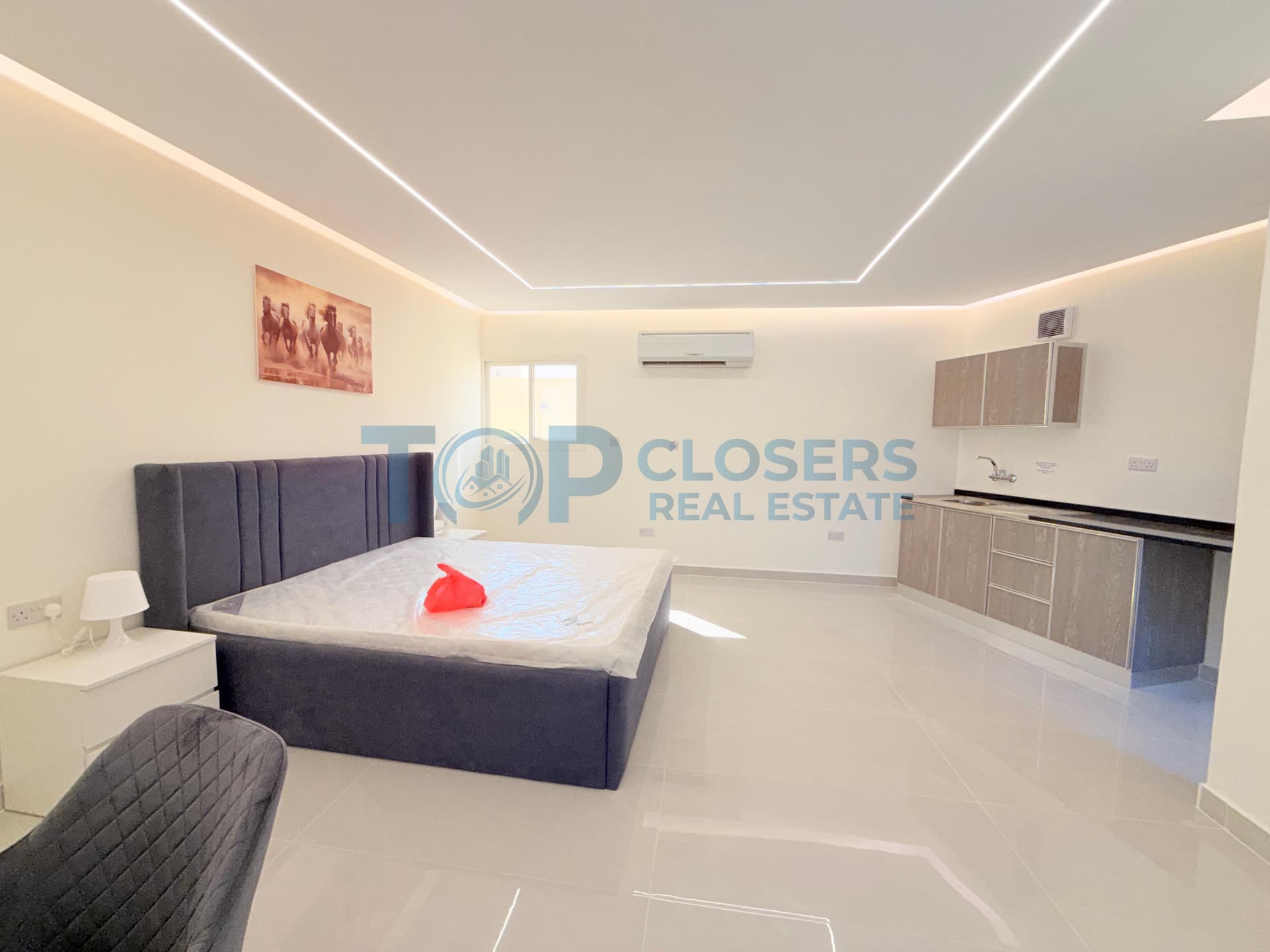 Free Utilities | 12 Payments | Near to amenities - Image 4
