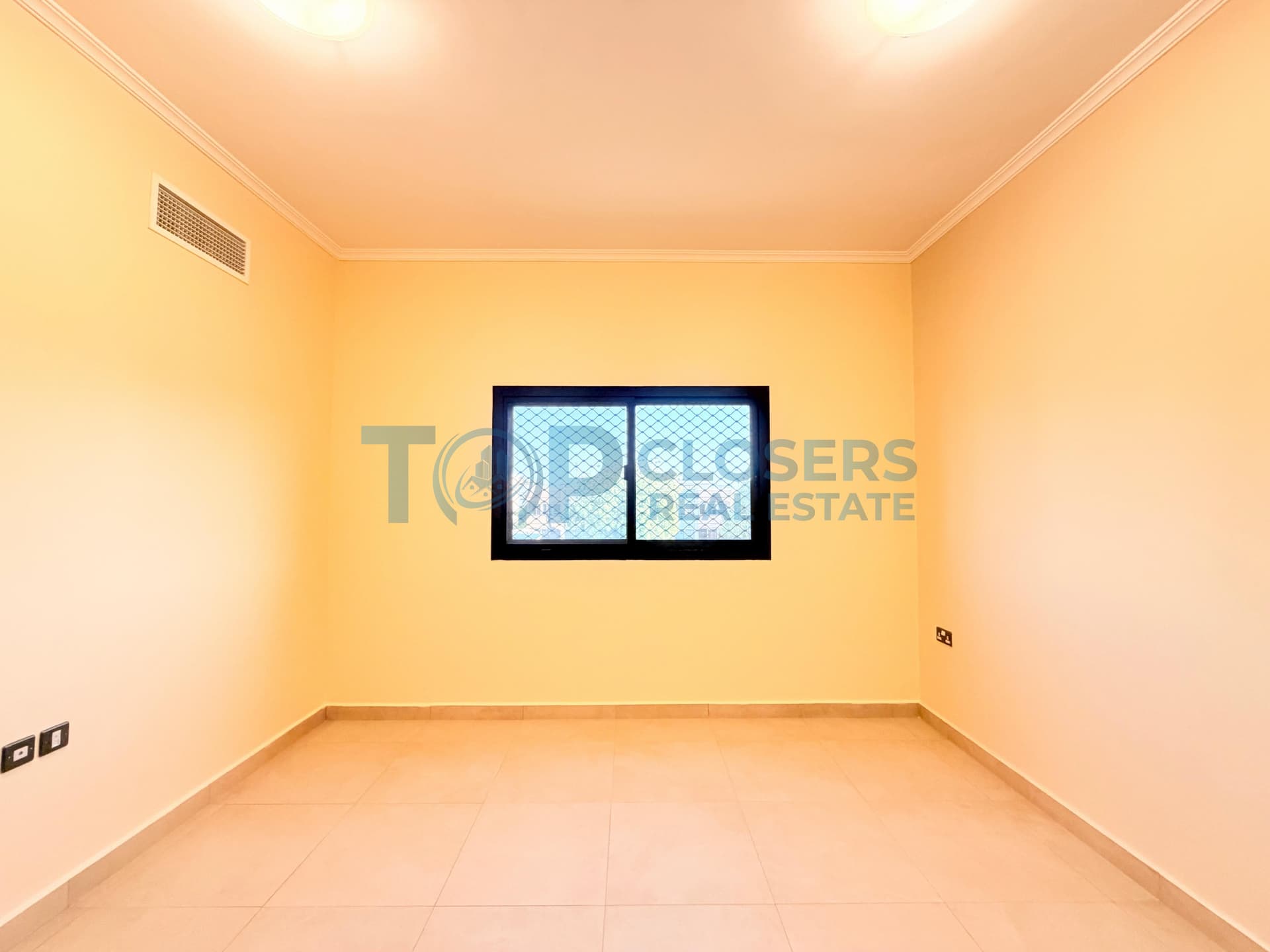 Prime Location | Near to Dubai Road |4 Payments - Image 4