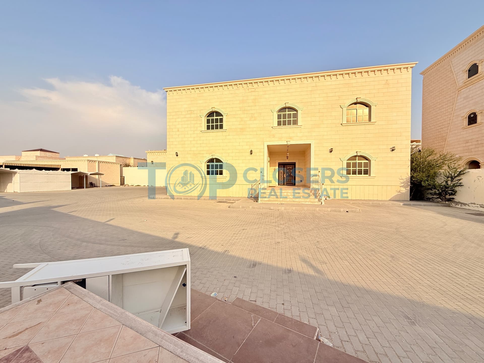Prime Location | Location Zakher | Front Yard - Image 1