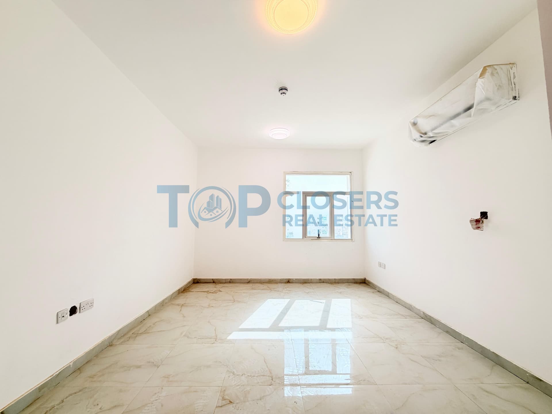 4 Payments | Prime Location | Near to Mall - Image 4
