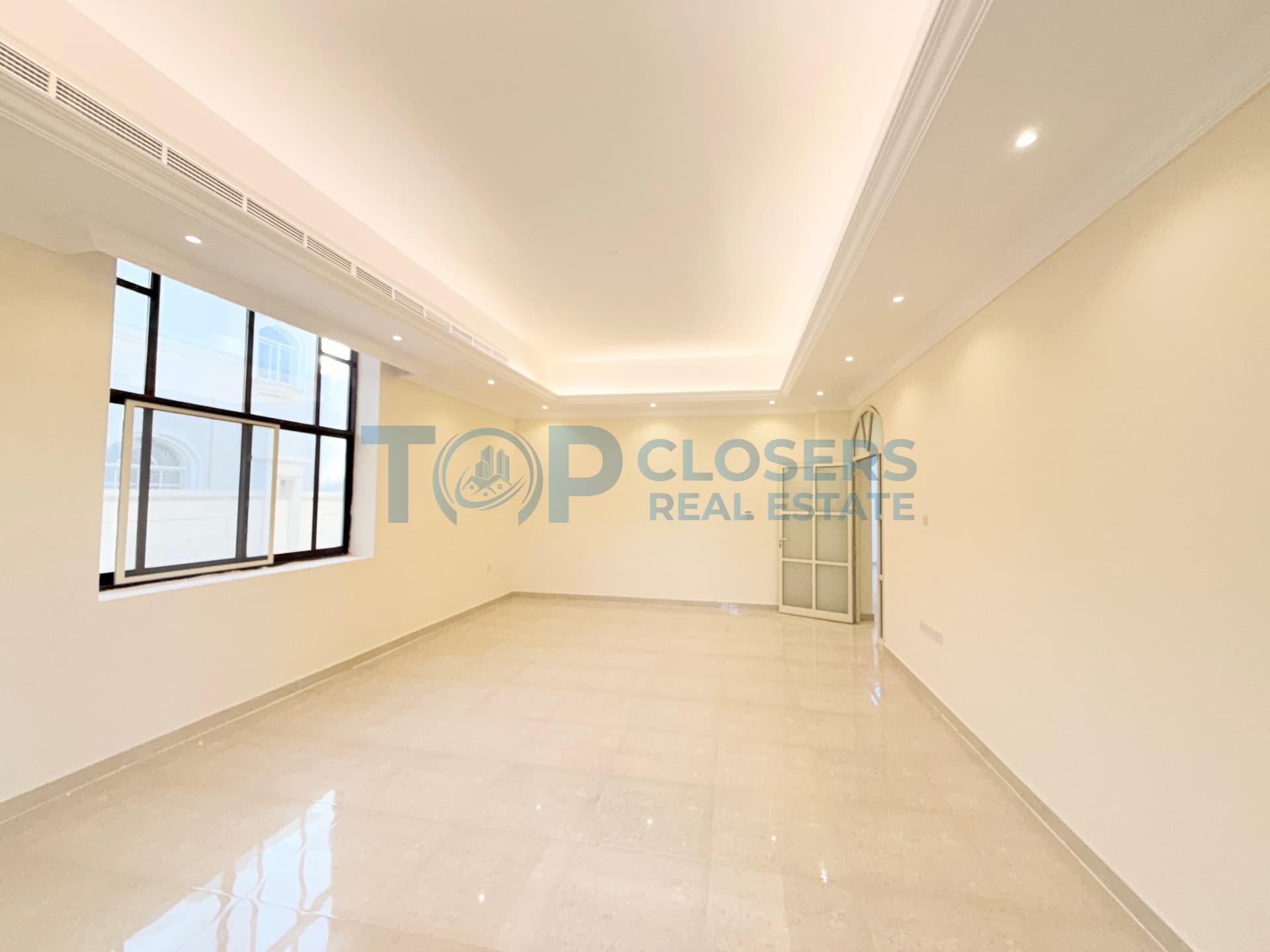 5 Masters Bedrooms | Balcony | Ready to Move In - Image 4