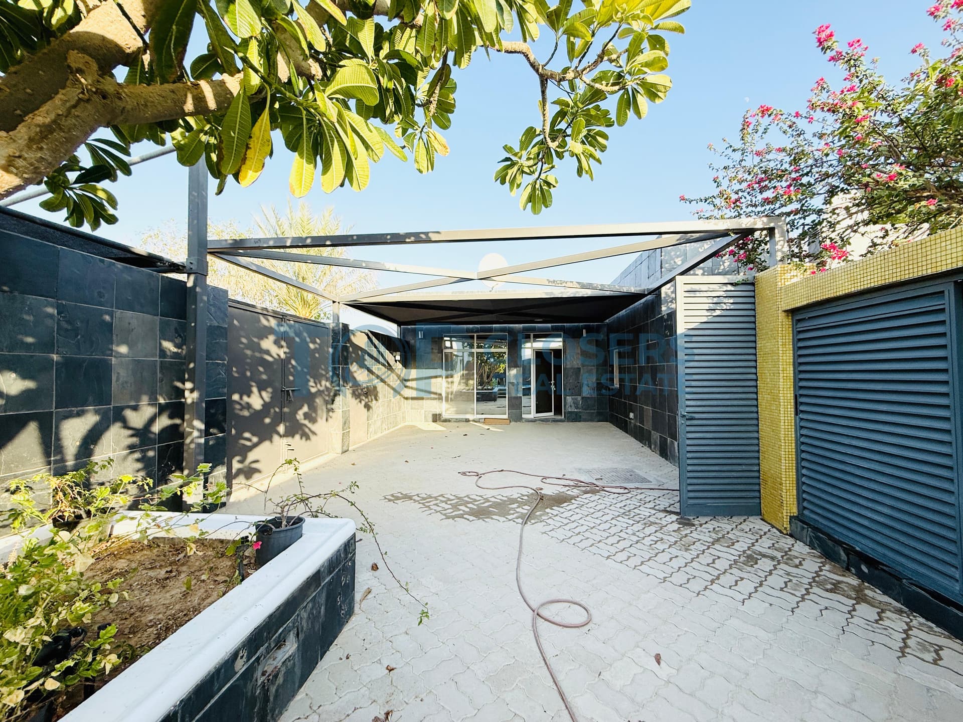 Private Pool | Ground Floor | Open Kitchen - Image 3