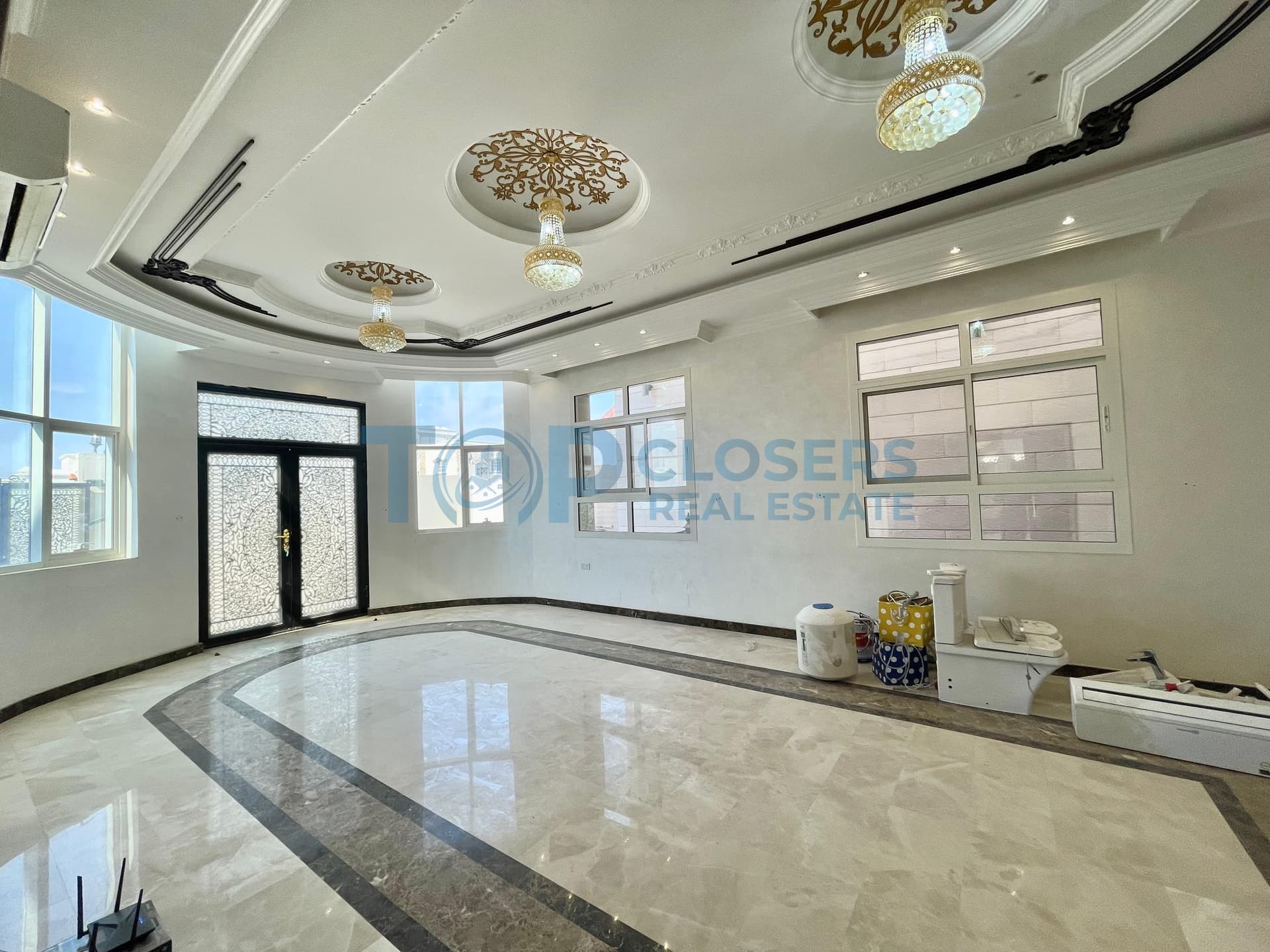 Nice decoration|Elevator | Electricity Local Name - Image 4