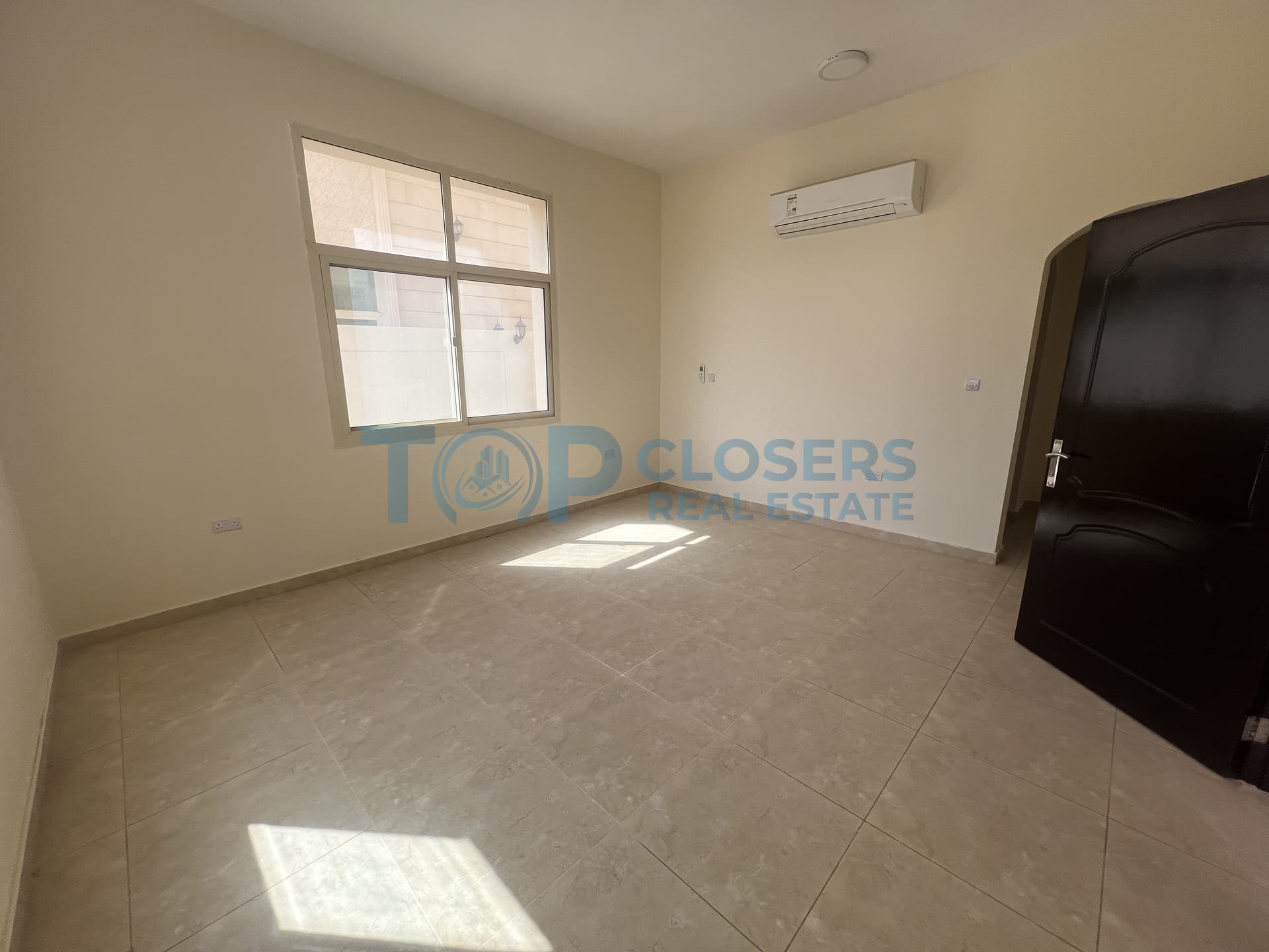 Second Tenant Villa - Image 4