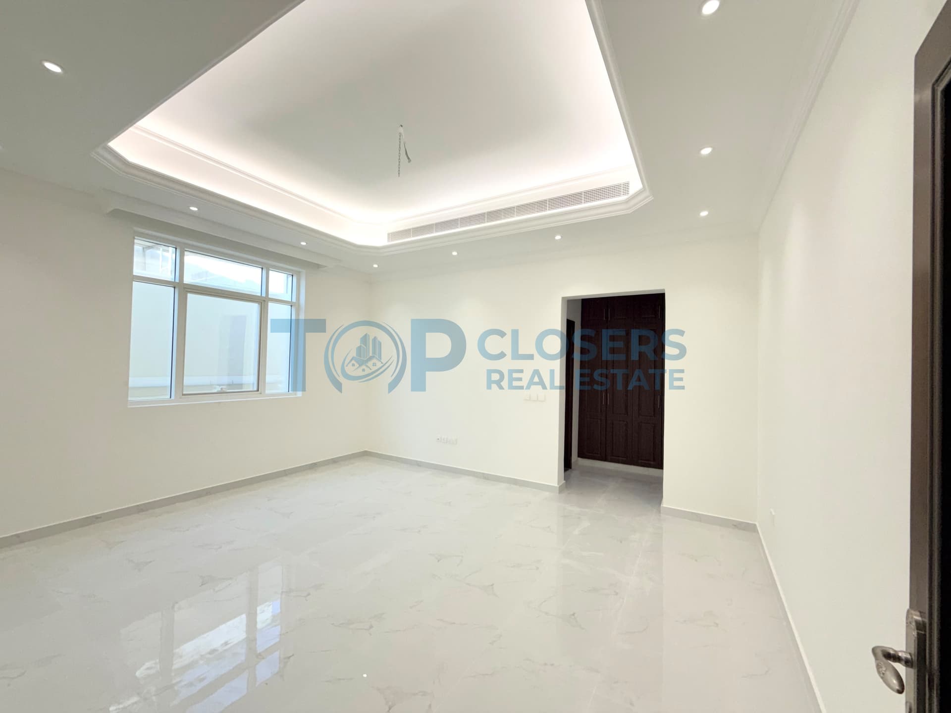 Luxurious Villa | Private Yard | Driver Room - Image 3