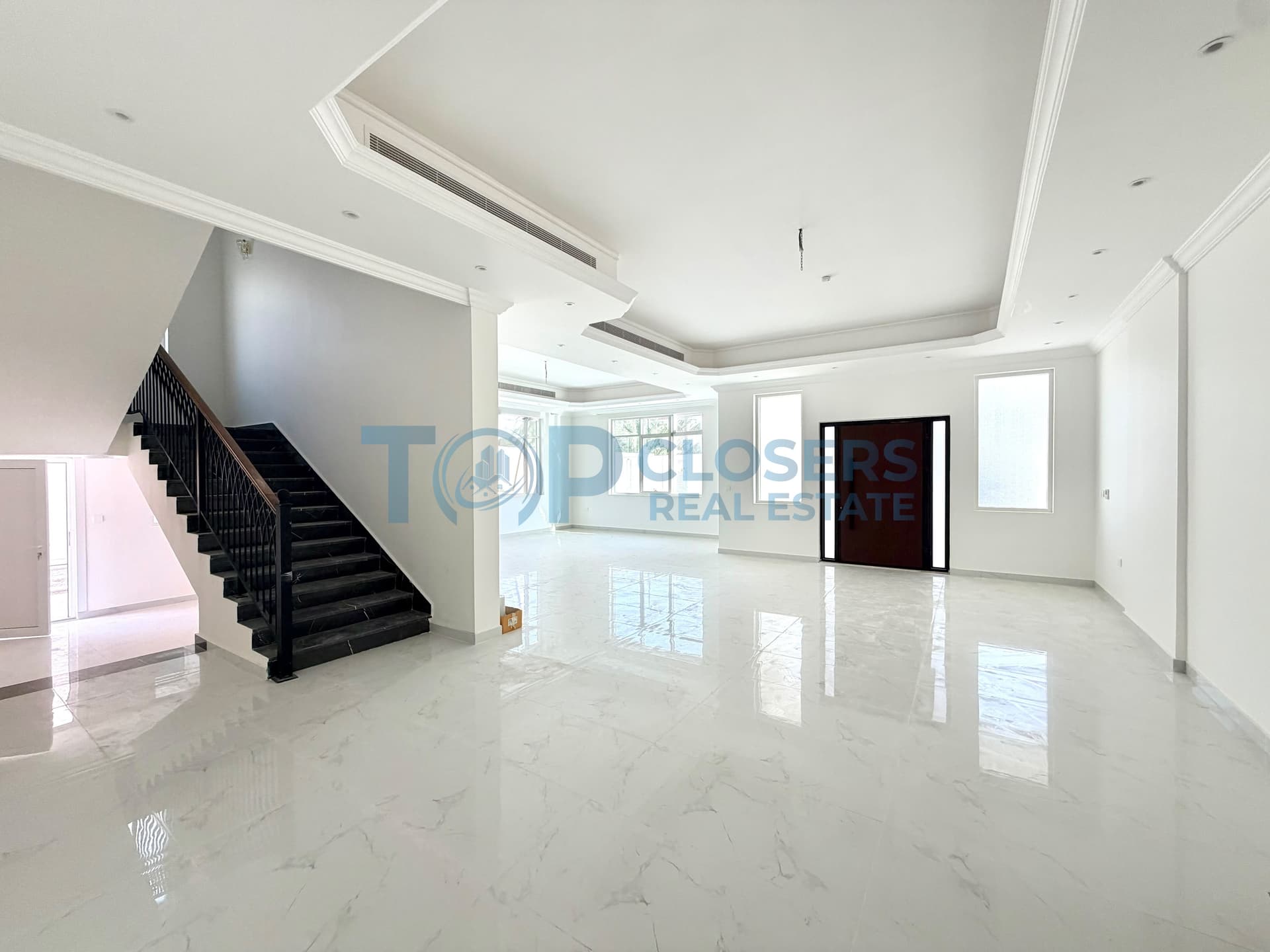 Luxurious Villa | Private Yard | Driver Room - Image 1