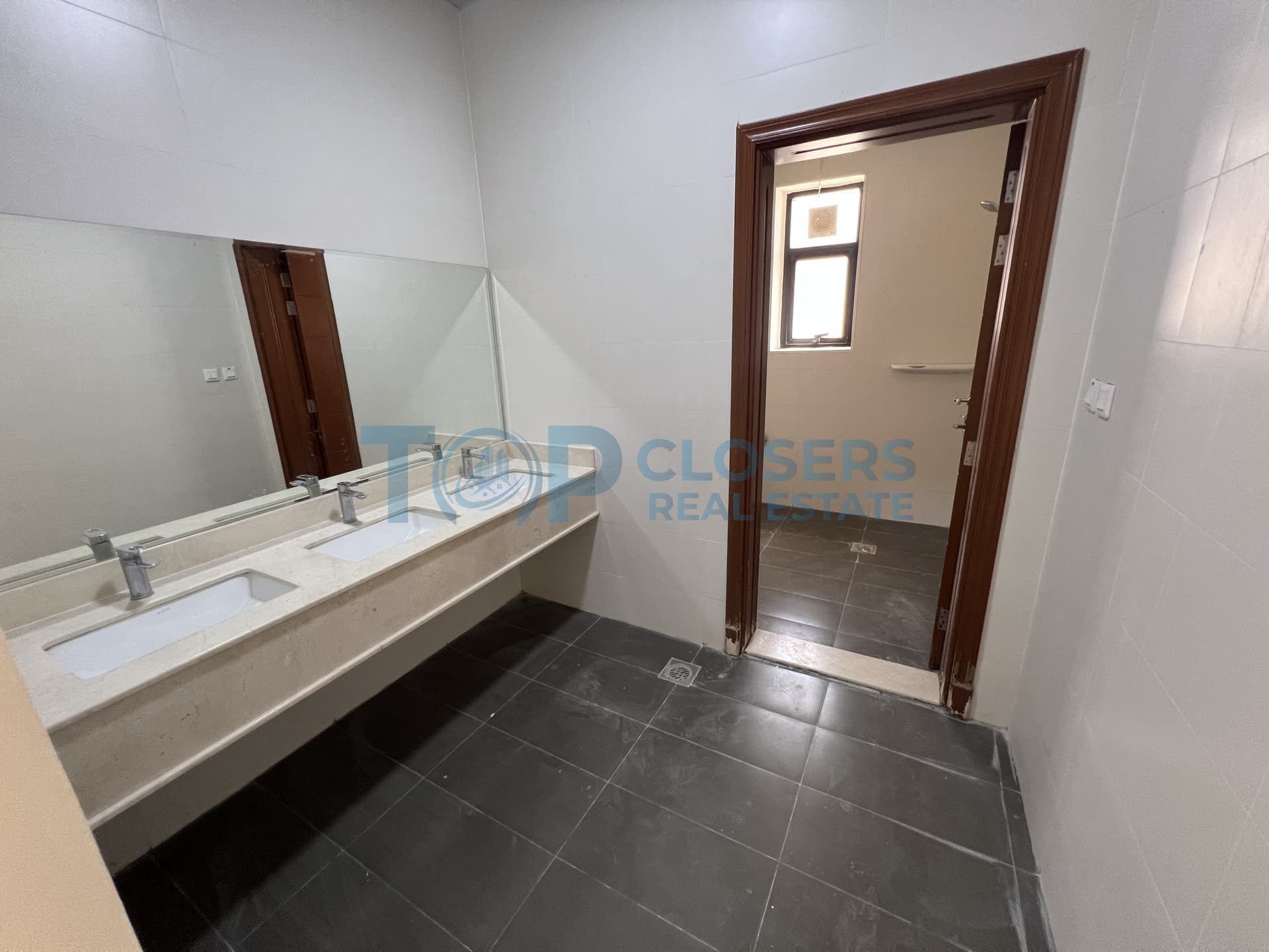 Modern Villa | Second Tenant | Prime location - Image 4