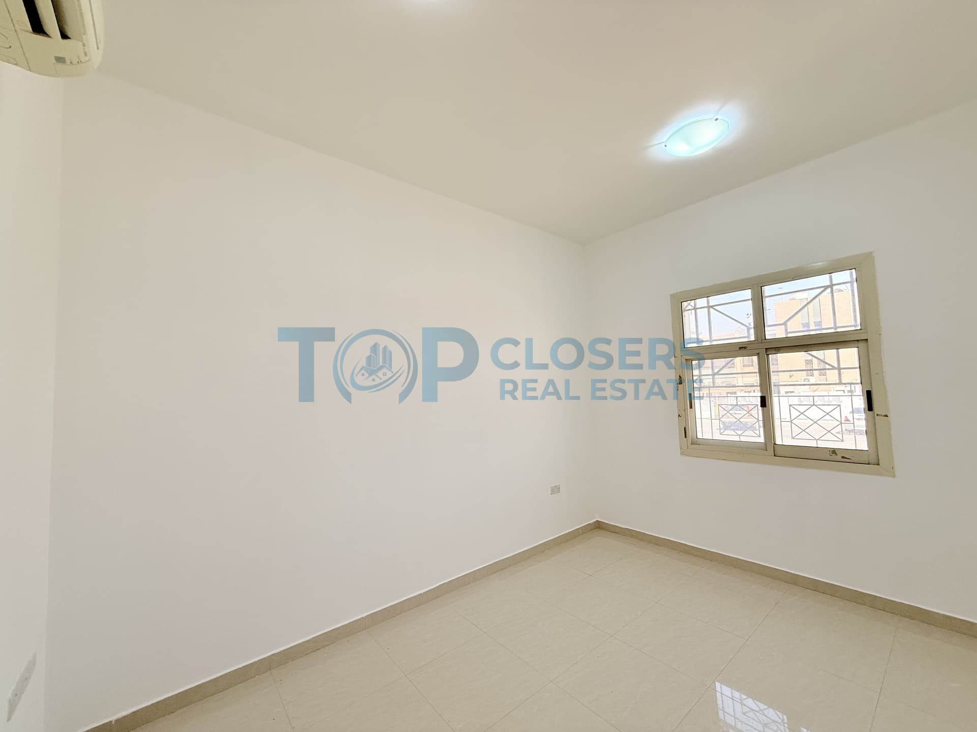 Spacious Apartment | Elevator | Basement Parking - Image 4
