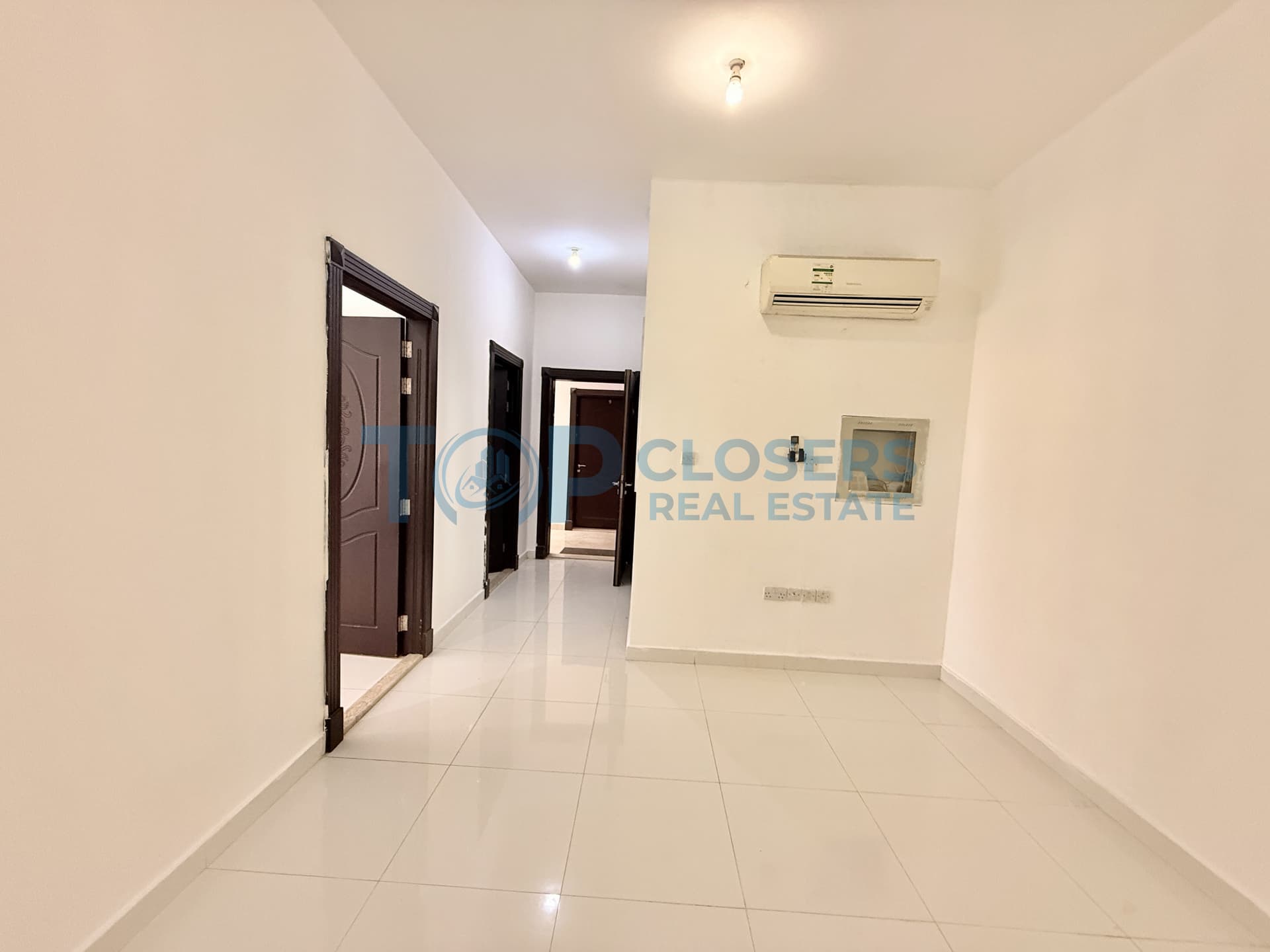 Spacious Apartment | Elevator | Basement Parking - Image 2