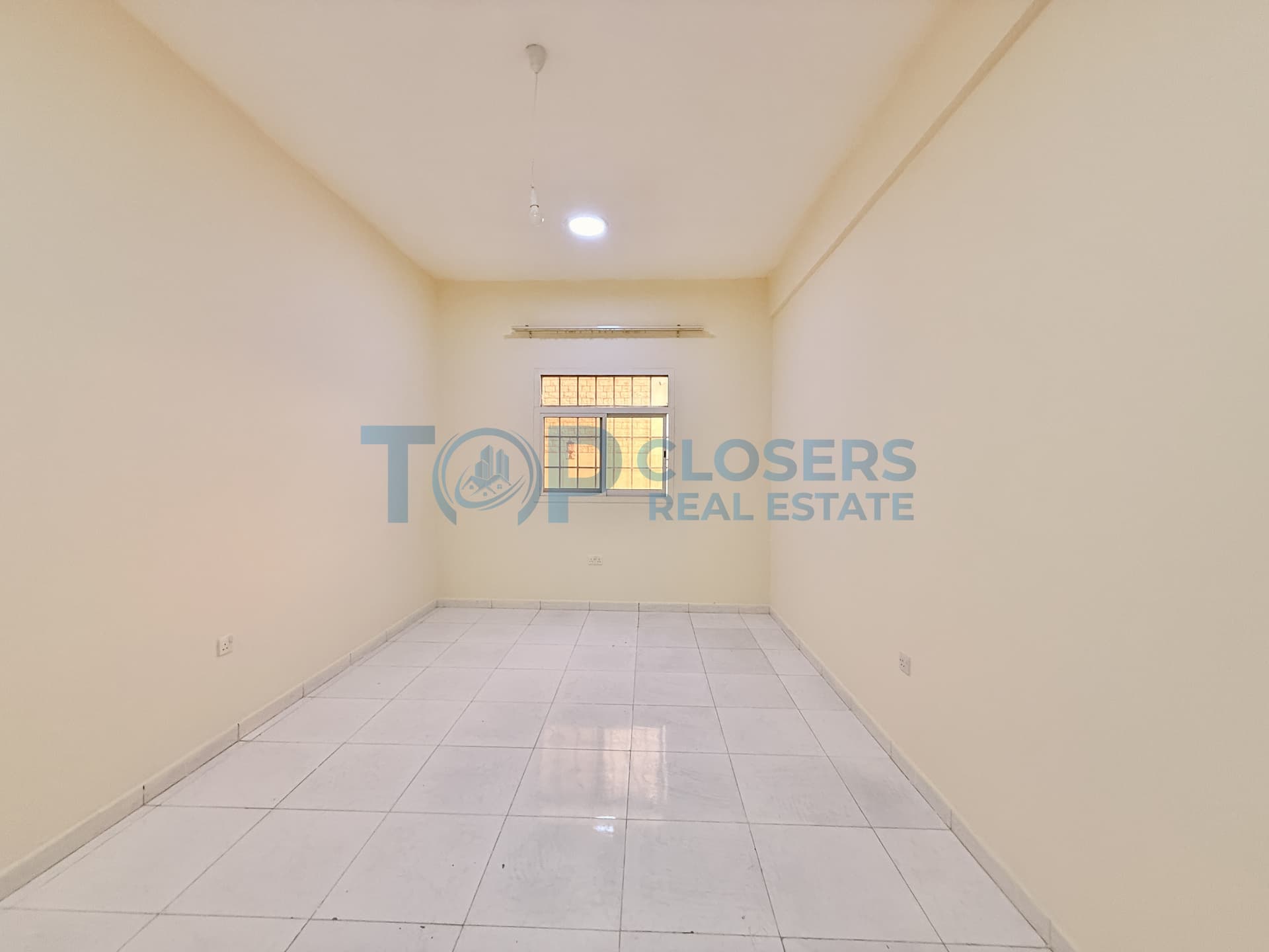 Spacious Apartment | Good Location | Covered Parking - Image 4