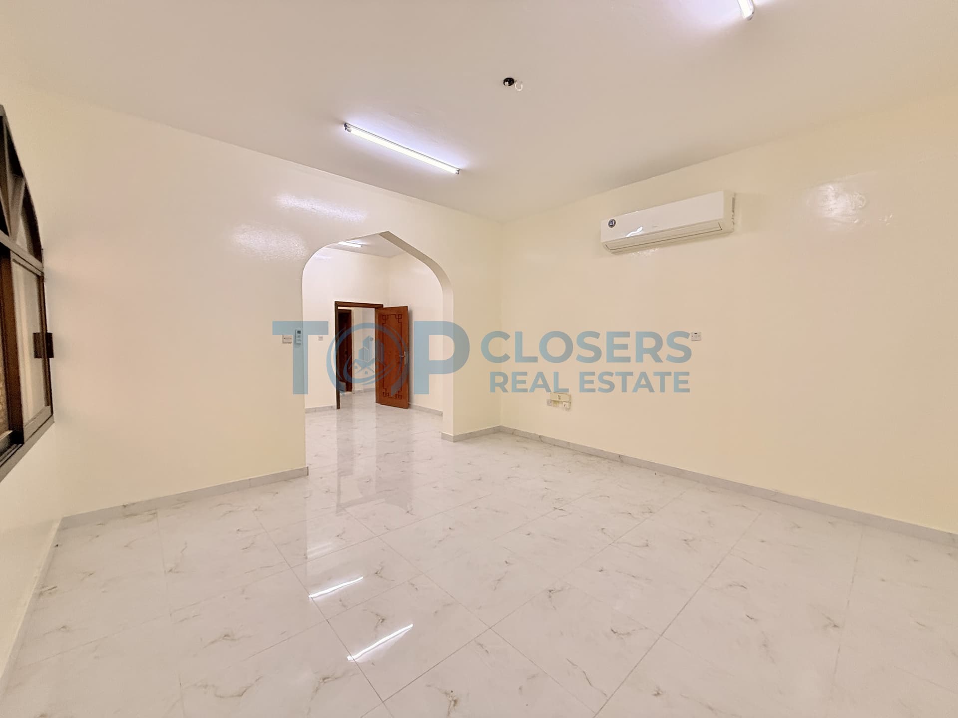 3BHK Spacious Apartment | Majlis | Covered Parking - Image 1