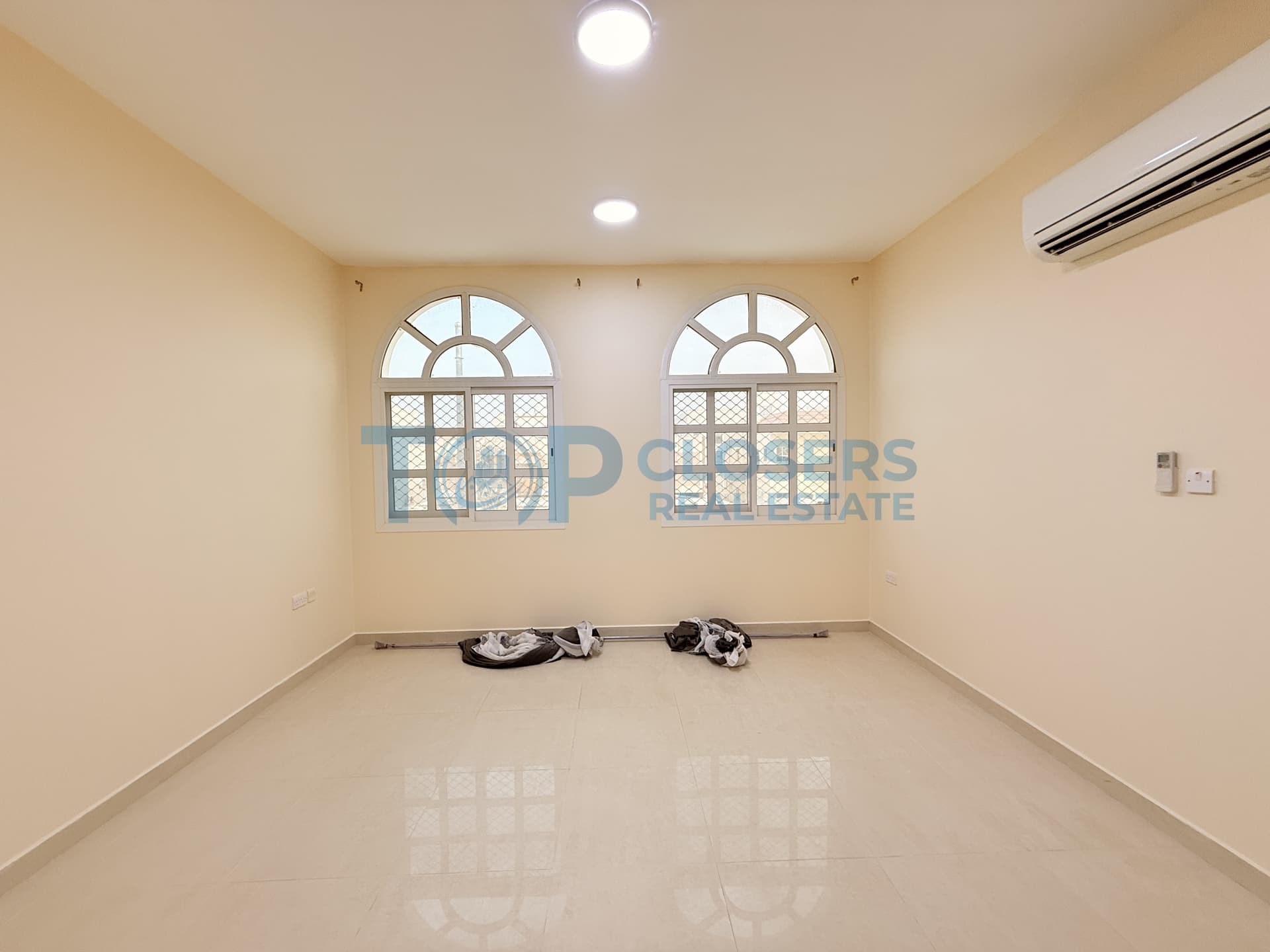 Spacious Apartment | School Area | Covered Parking - Image 3