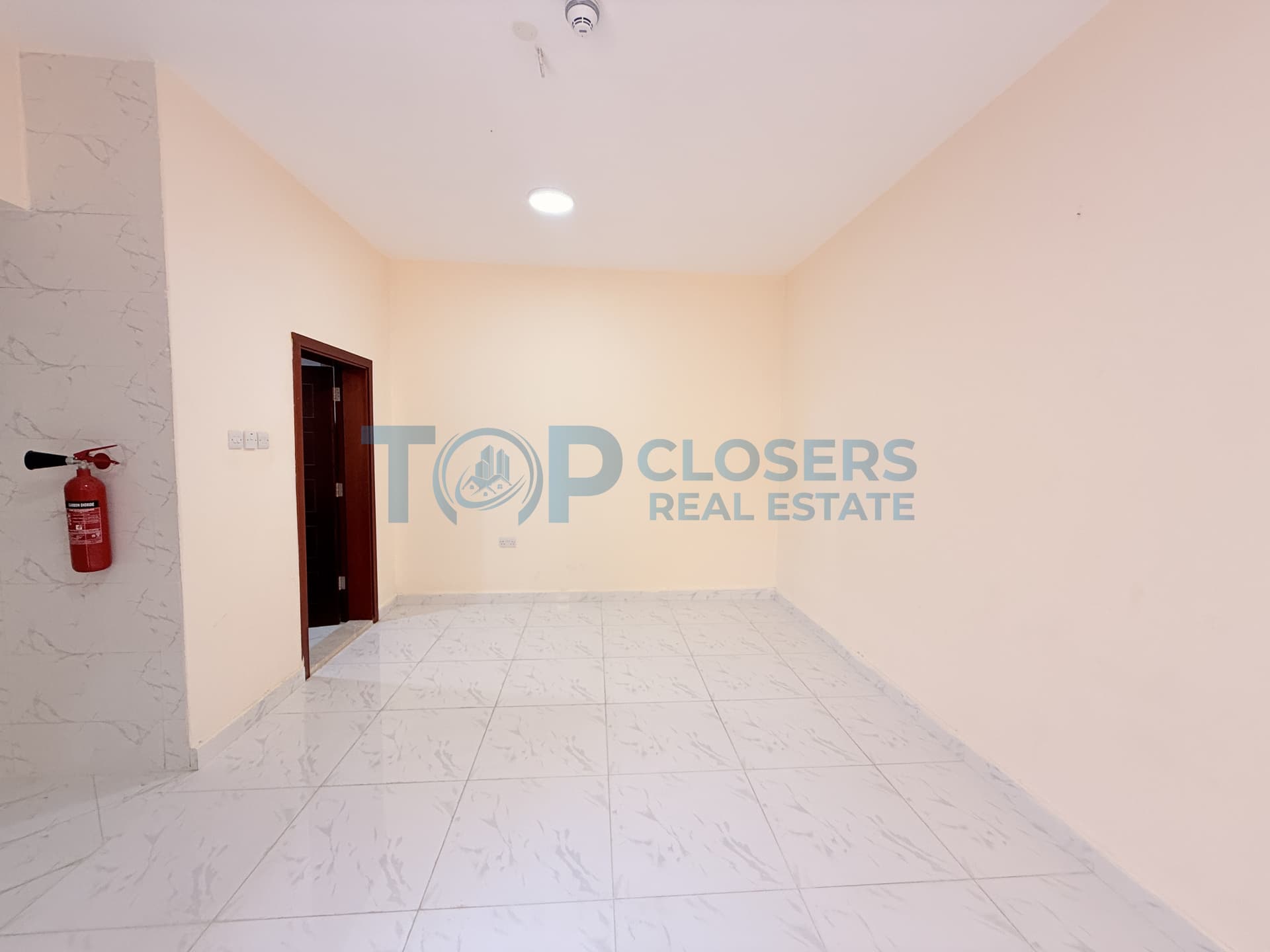 Private Entrance | Tawteeq Contract | Covered Parking - Image 3