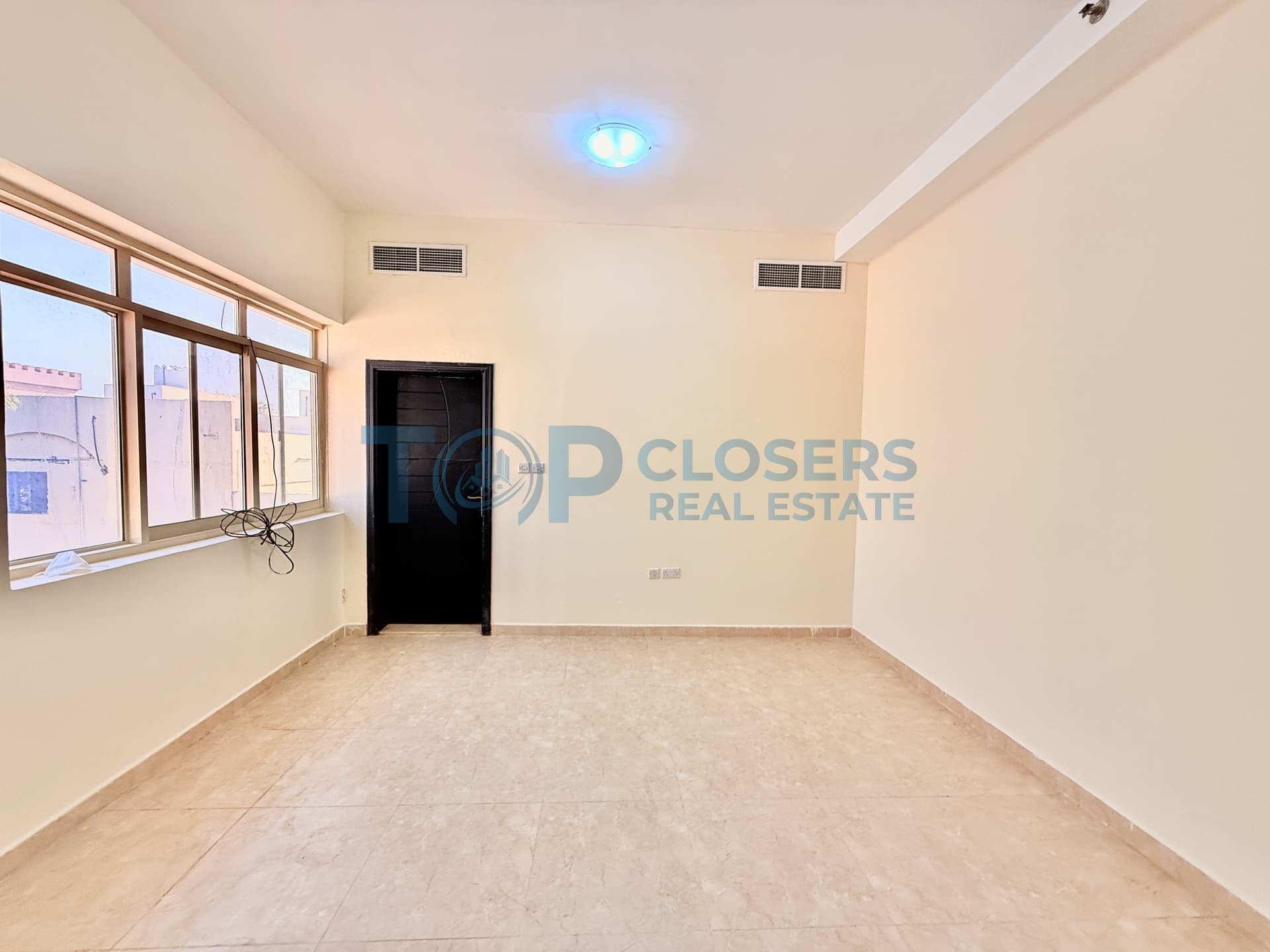 3BHK Spacious Apartment | Elevator | Basement Parking - Image 1