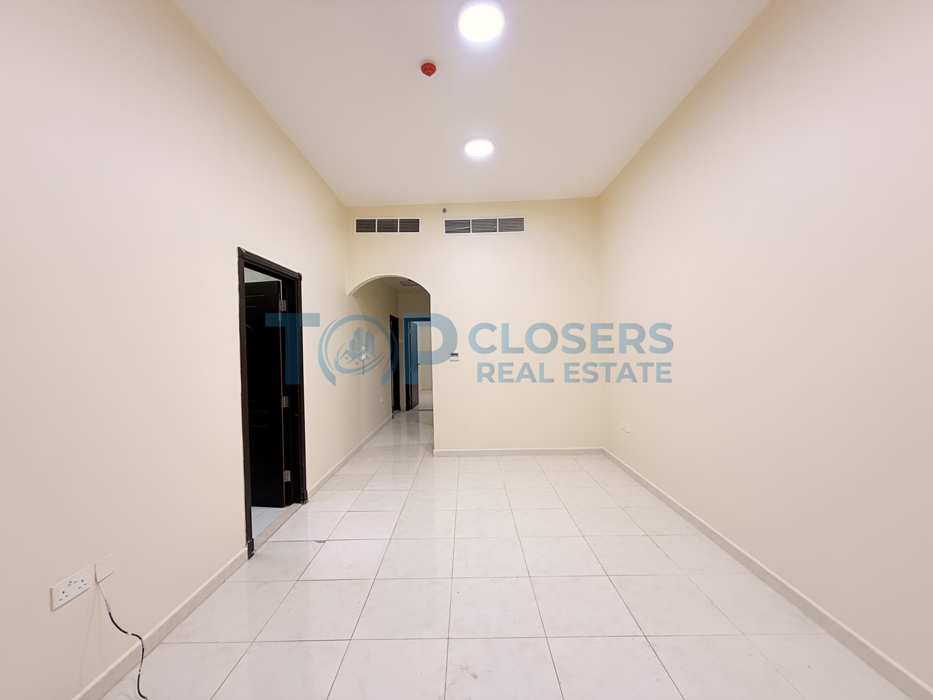 Spacious Apartment | Elevator | Basement Parking - Image 1