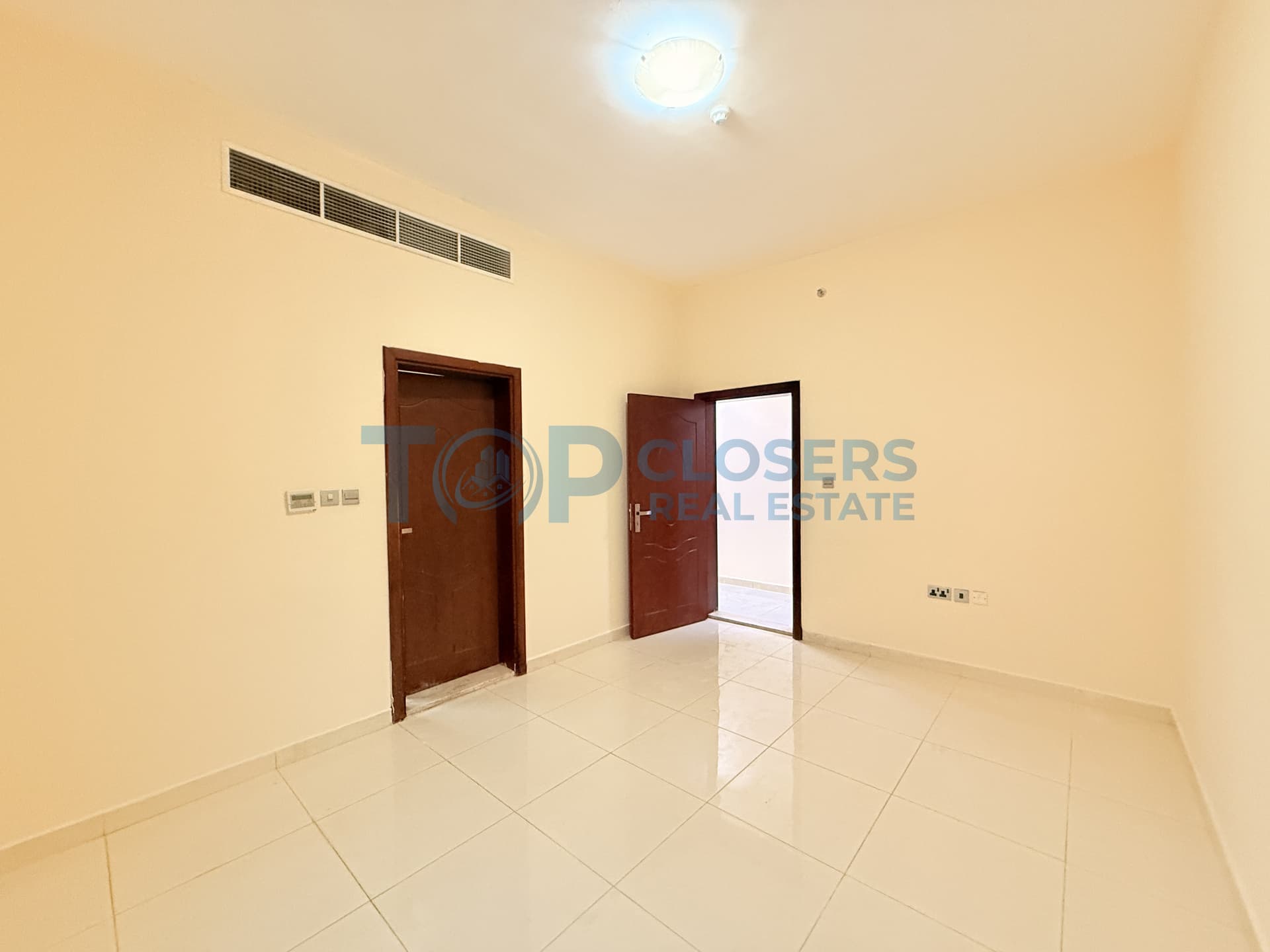 Spacious Apartment | Elevator | Basement Parking - Image 4