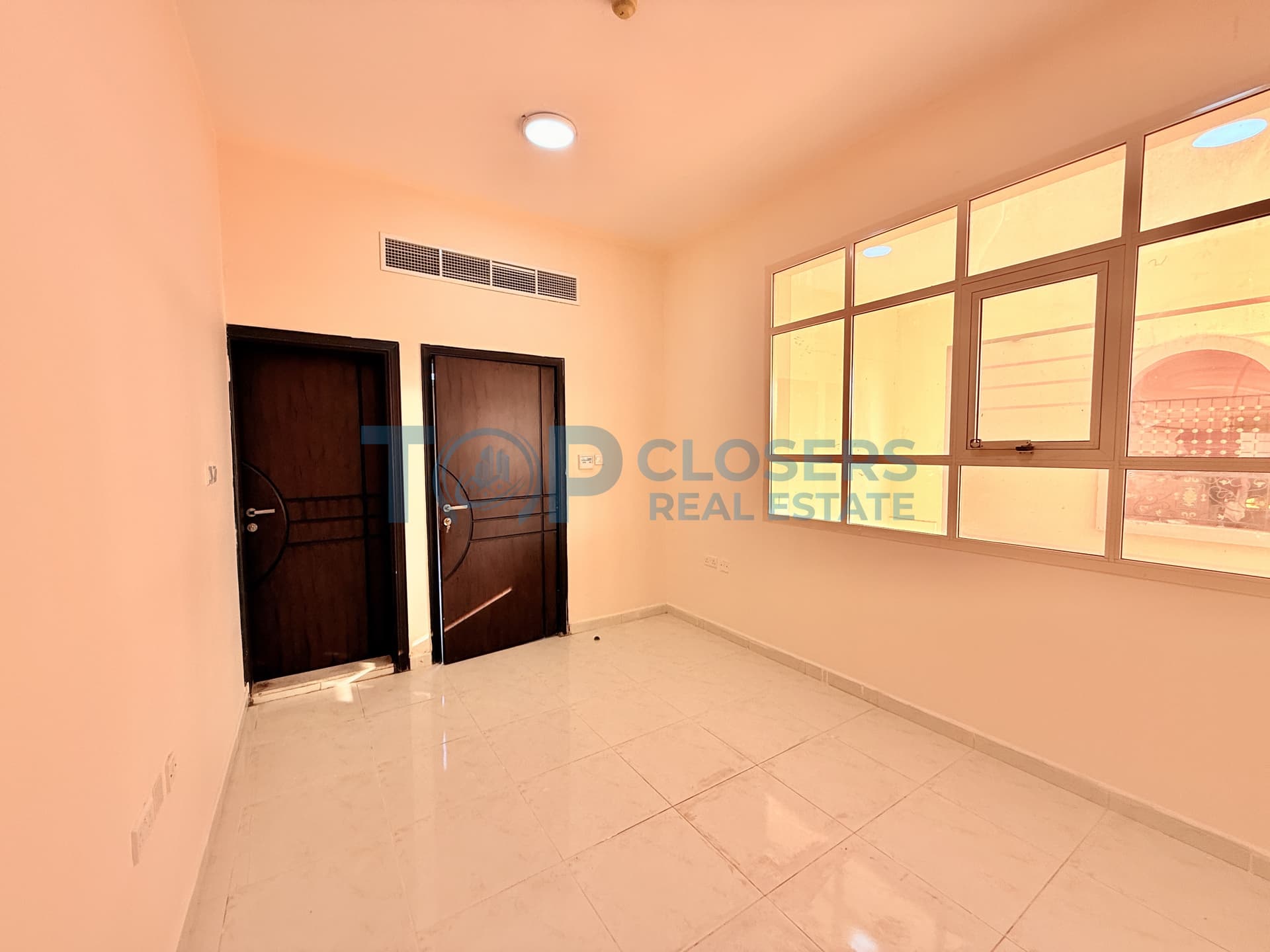 Spacious Apartment | Elevator | Basement Parking - Image 4