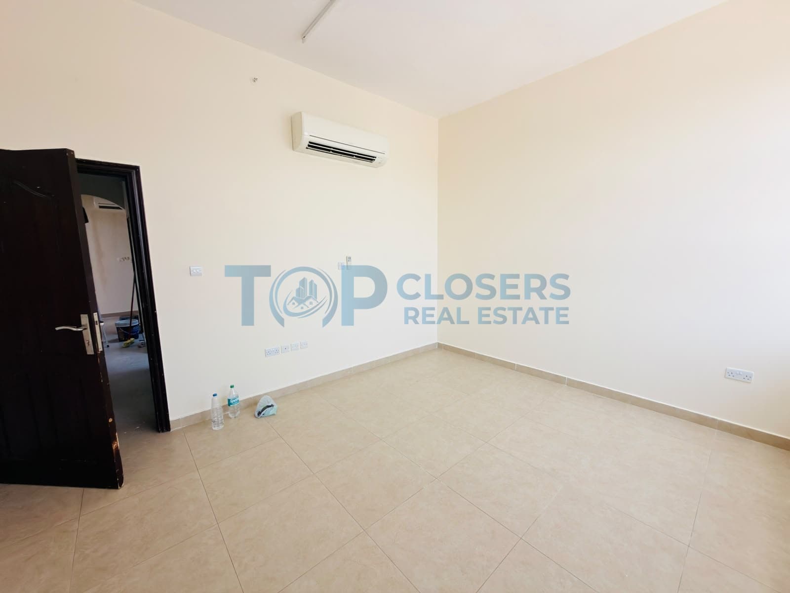 Apartment In Jimi Al Ain| Ready To Move | Bright - Image 3