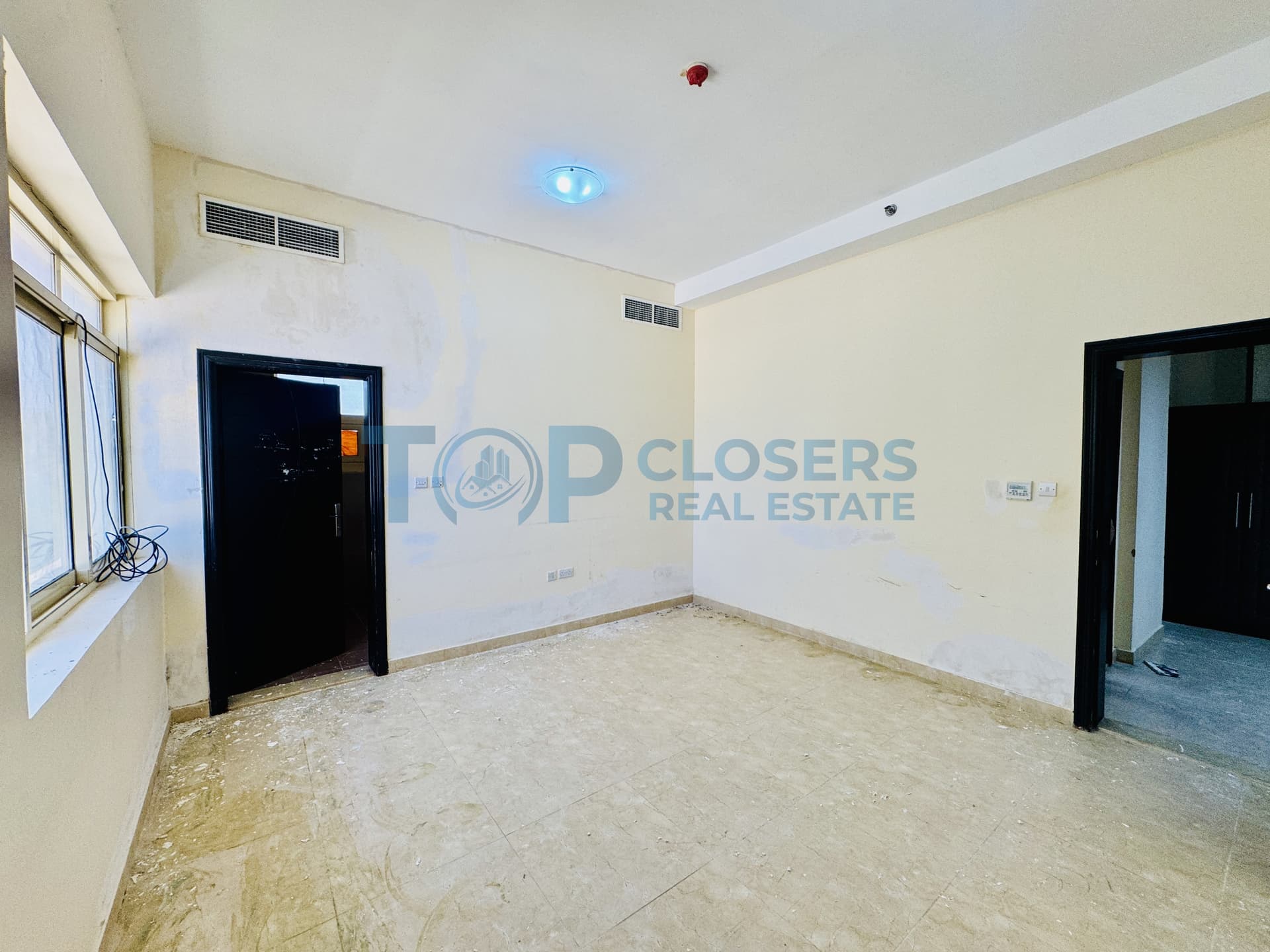 Bright and Spacious | Central AC |Flexible Payment - Image 3