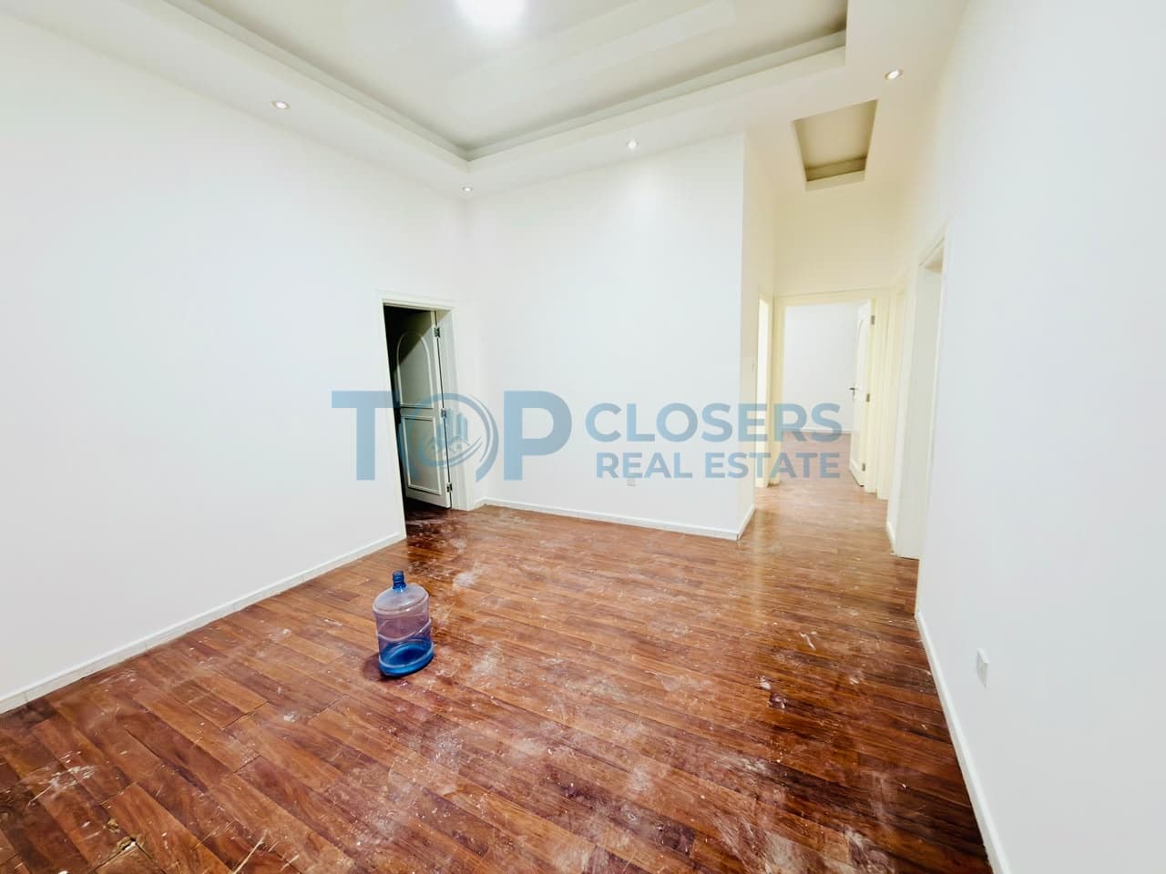 Ground Floor|Prime Location|Private Yard&Entrance - Image 3