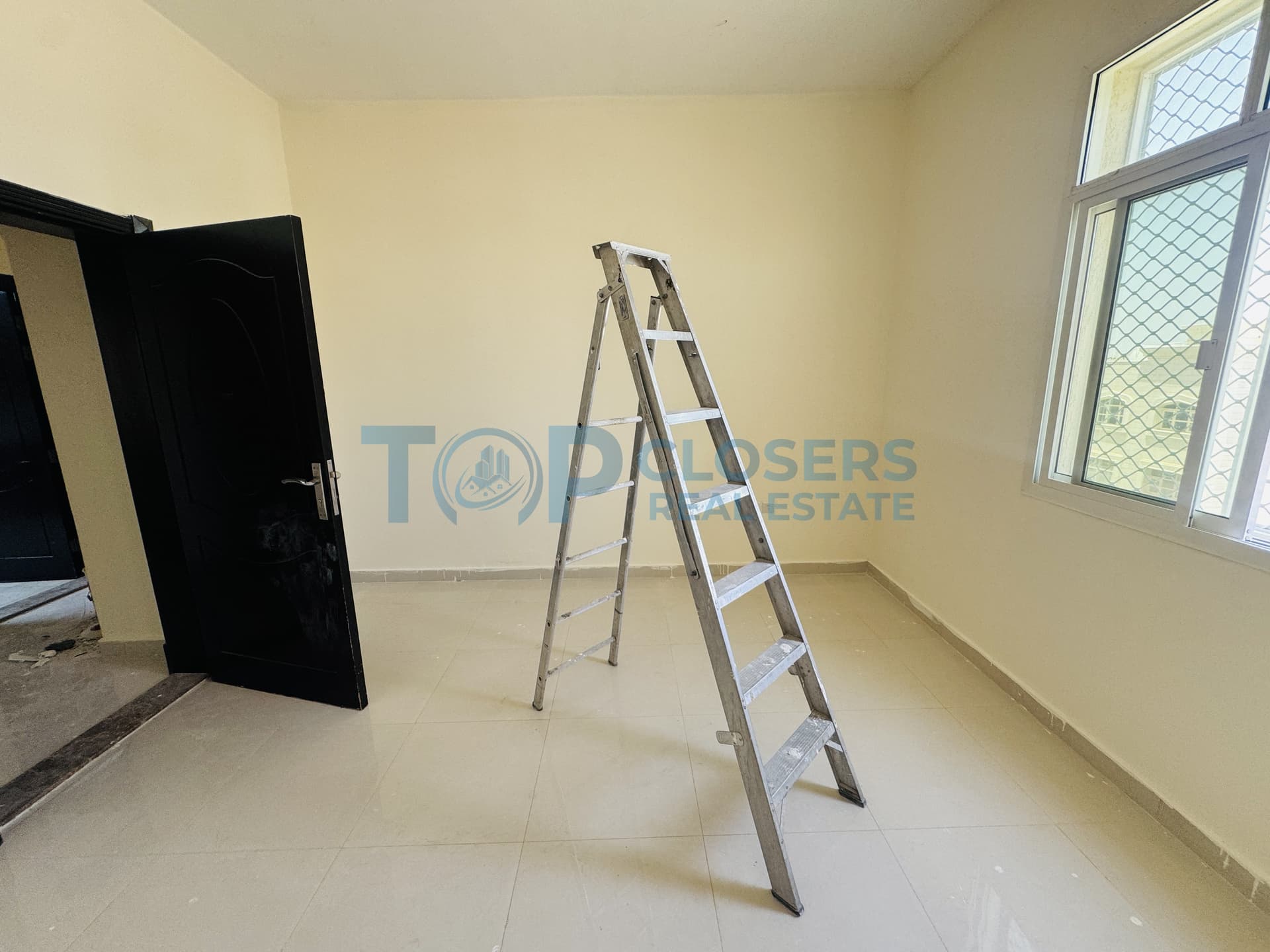 Near To School | Bright | Built In Wardrobe| 2 Bhk - Image 3