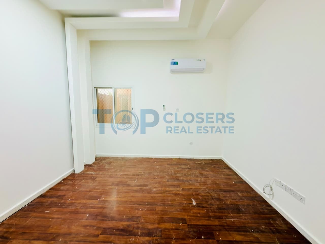 Ground Floor|Prime Location|Private Yard&Entrance - Image 4