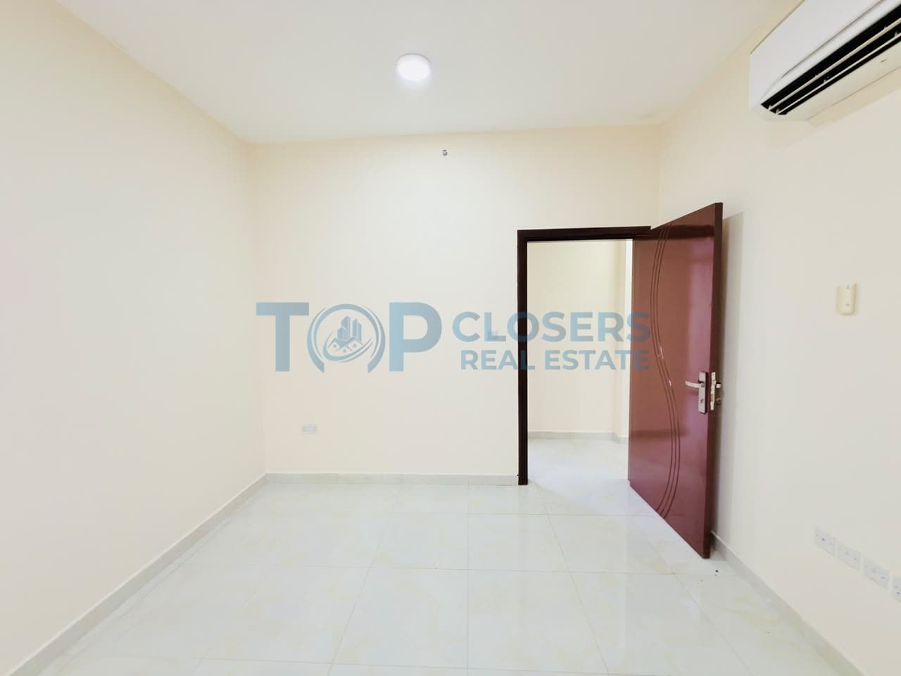 Really To Move| Near Jimi Mall| Bright and Clean - Image 3