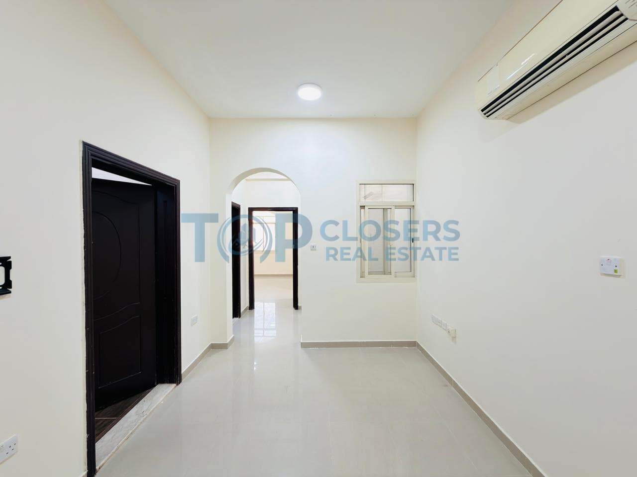Ready To Move| Near To Hospital| Prime Location - Image 1