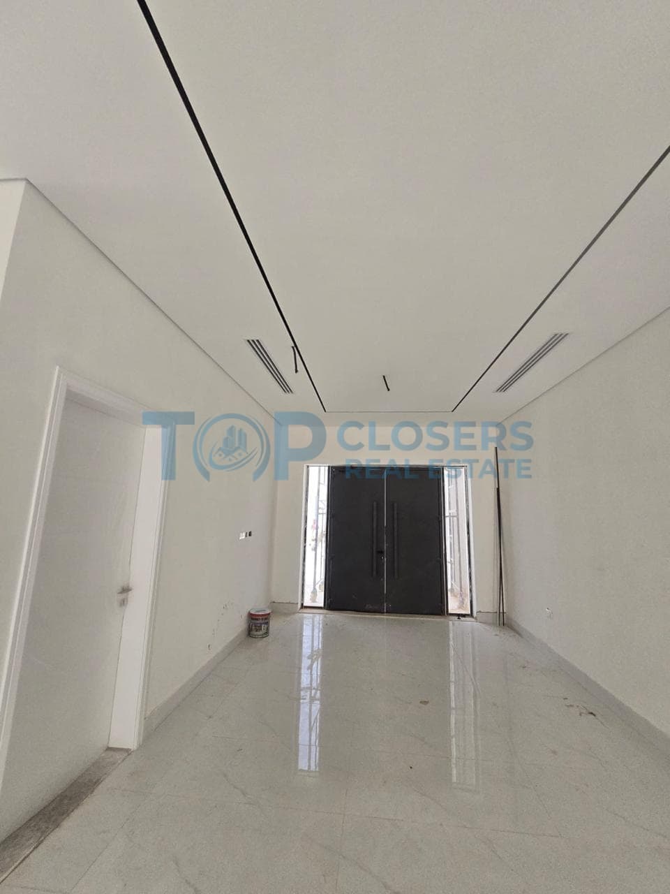 Brand new | Near makani mall| Modern Design - Image 3