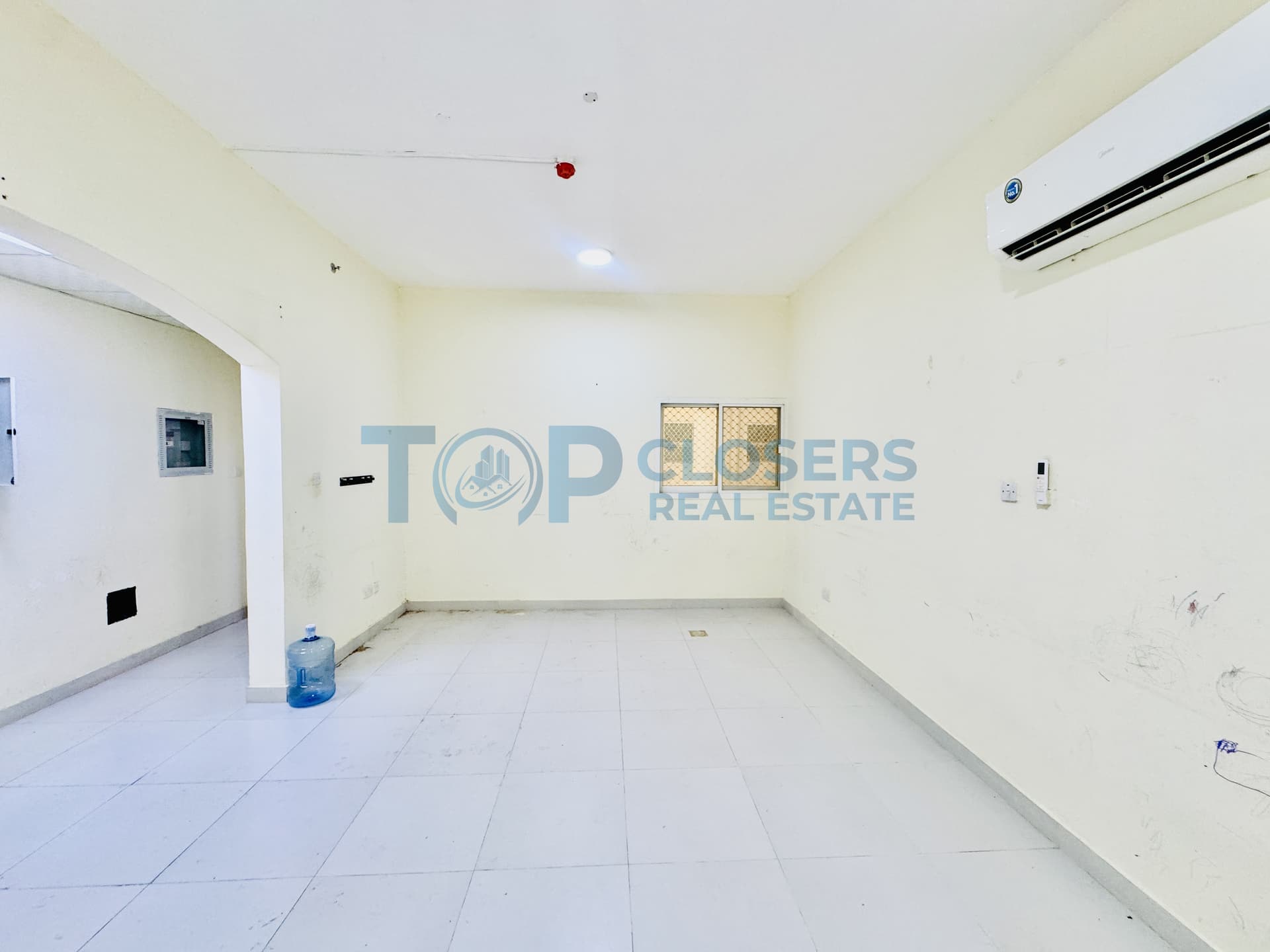 Spacious | Near Jimi Mall| Near Hazza Stadium - Image 2